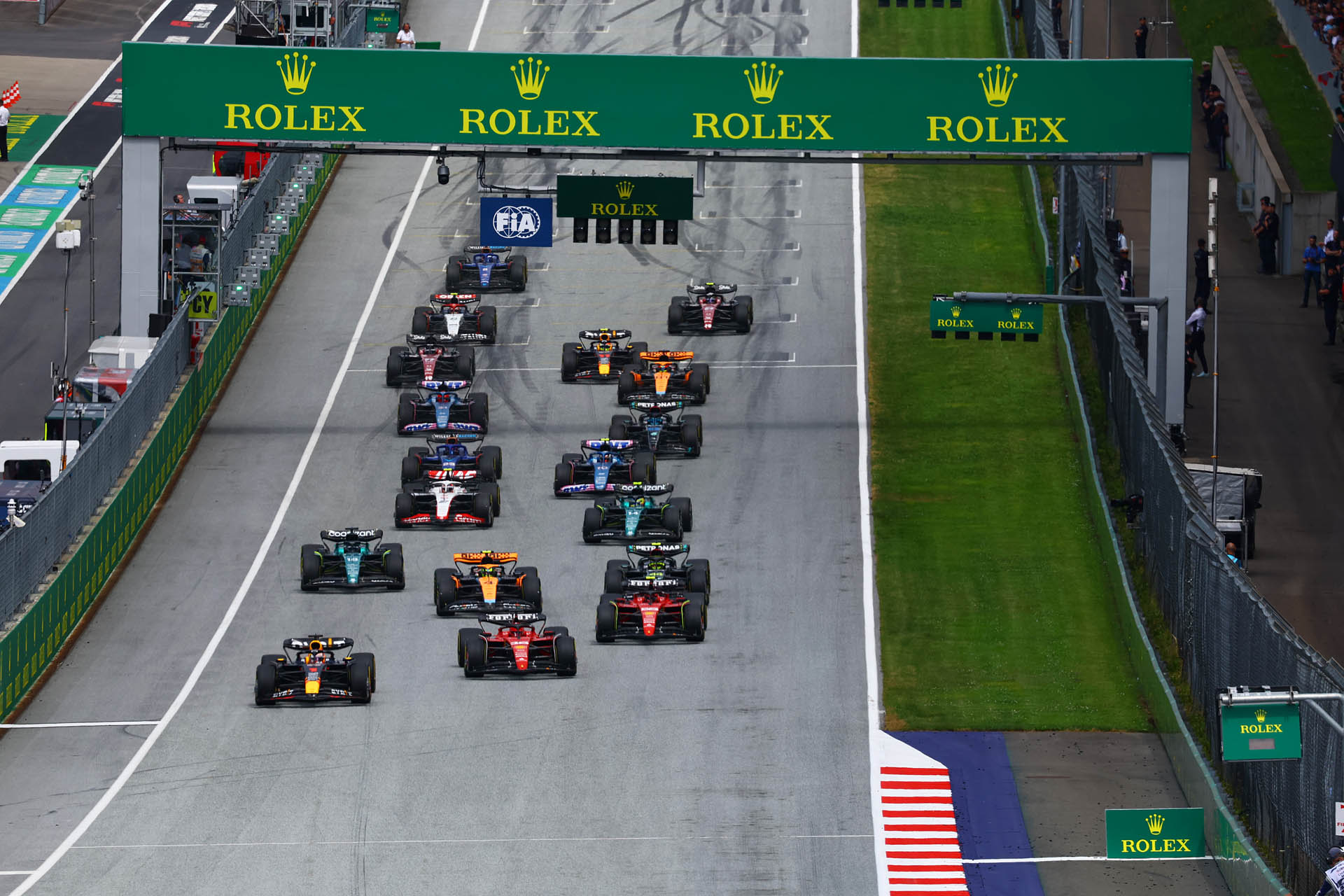 2023grandprixaustria-redbull-vasrnap10