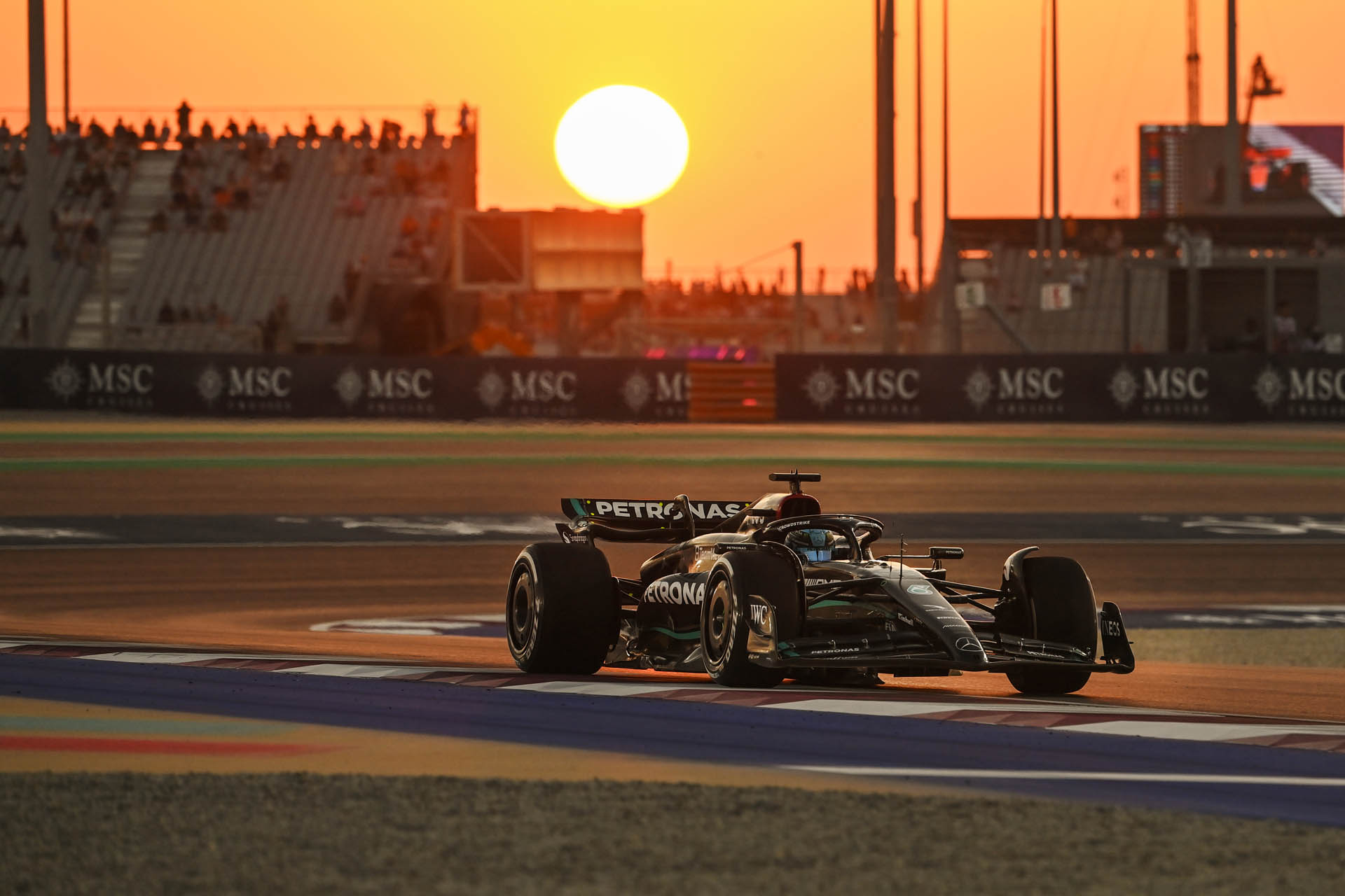 f1 gp qatar mercedes 11