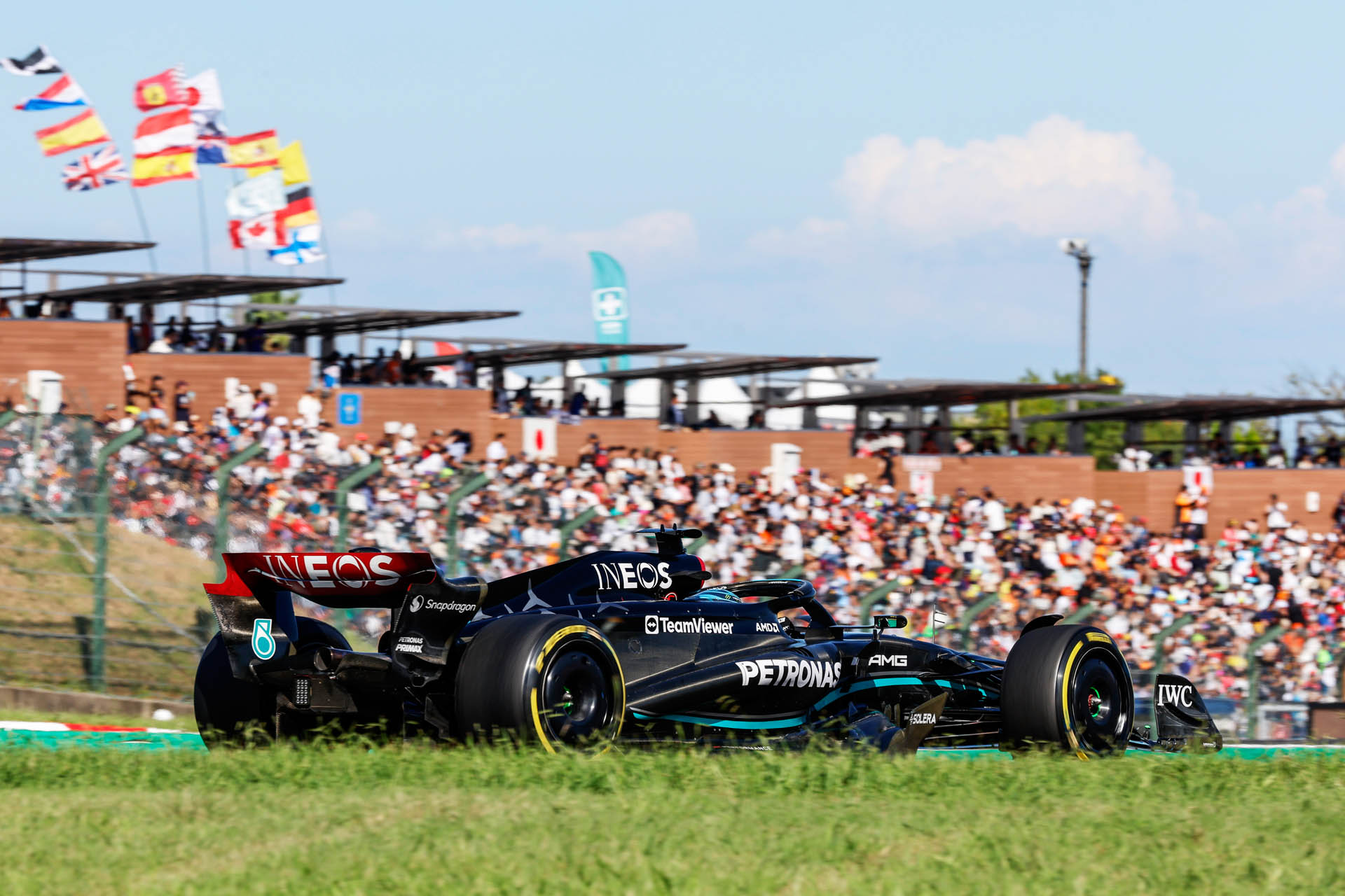 2023 suzuka f1 mercedes sunday 02