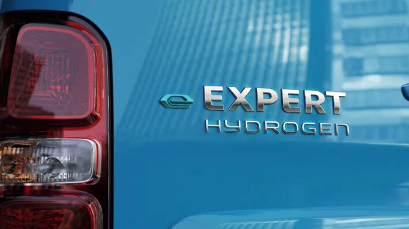 peugeot-e-expert-hydrogen-12