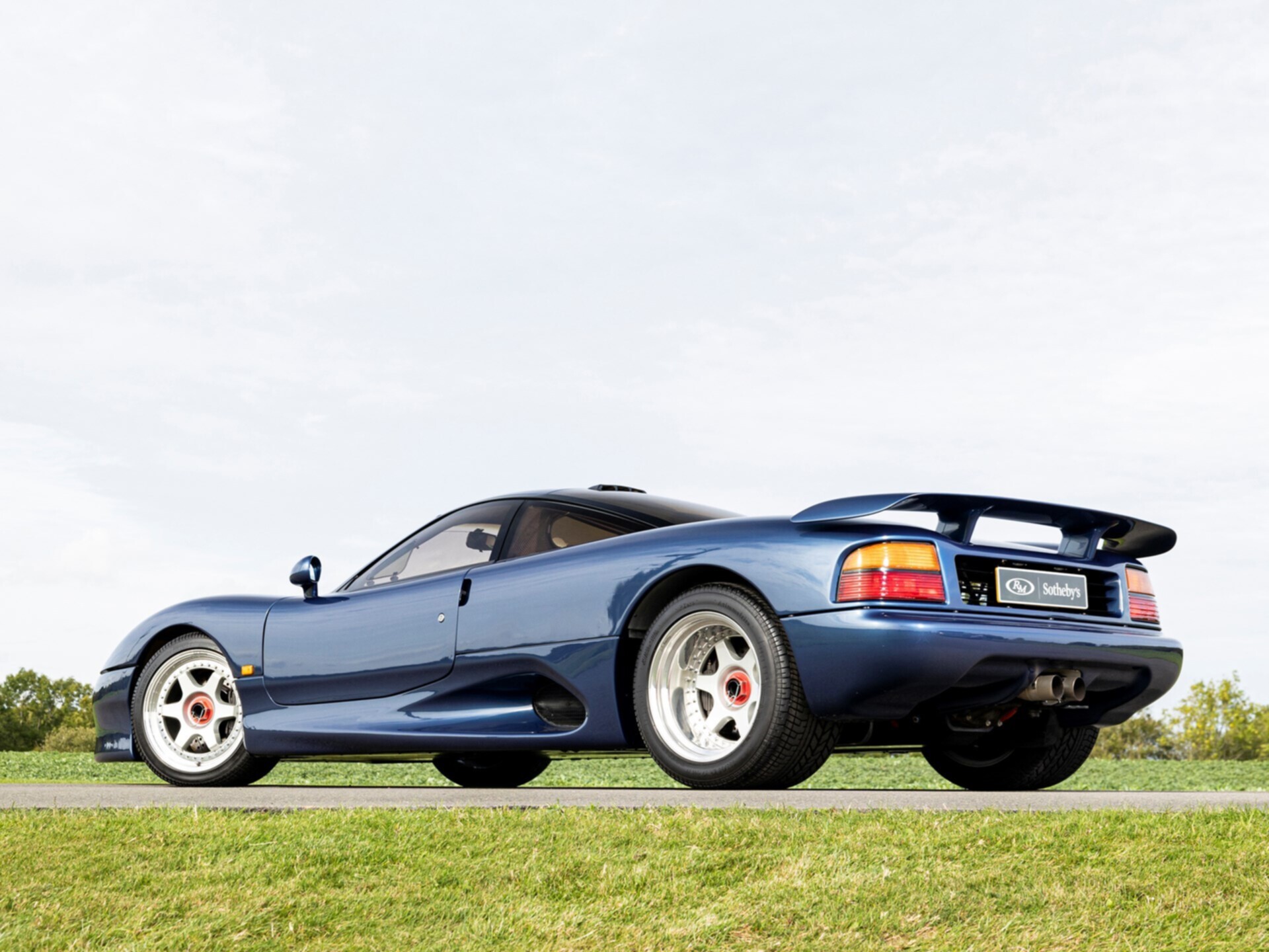rmsothesbythegranturismocollectionjaguar