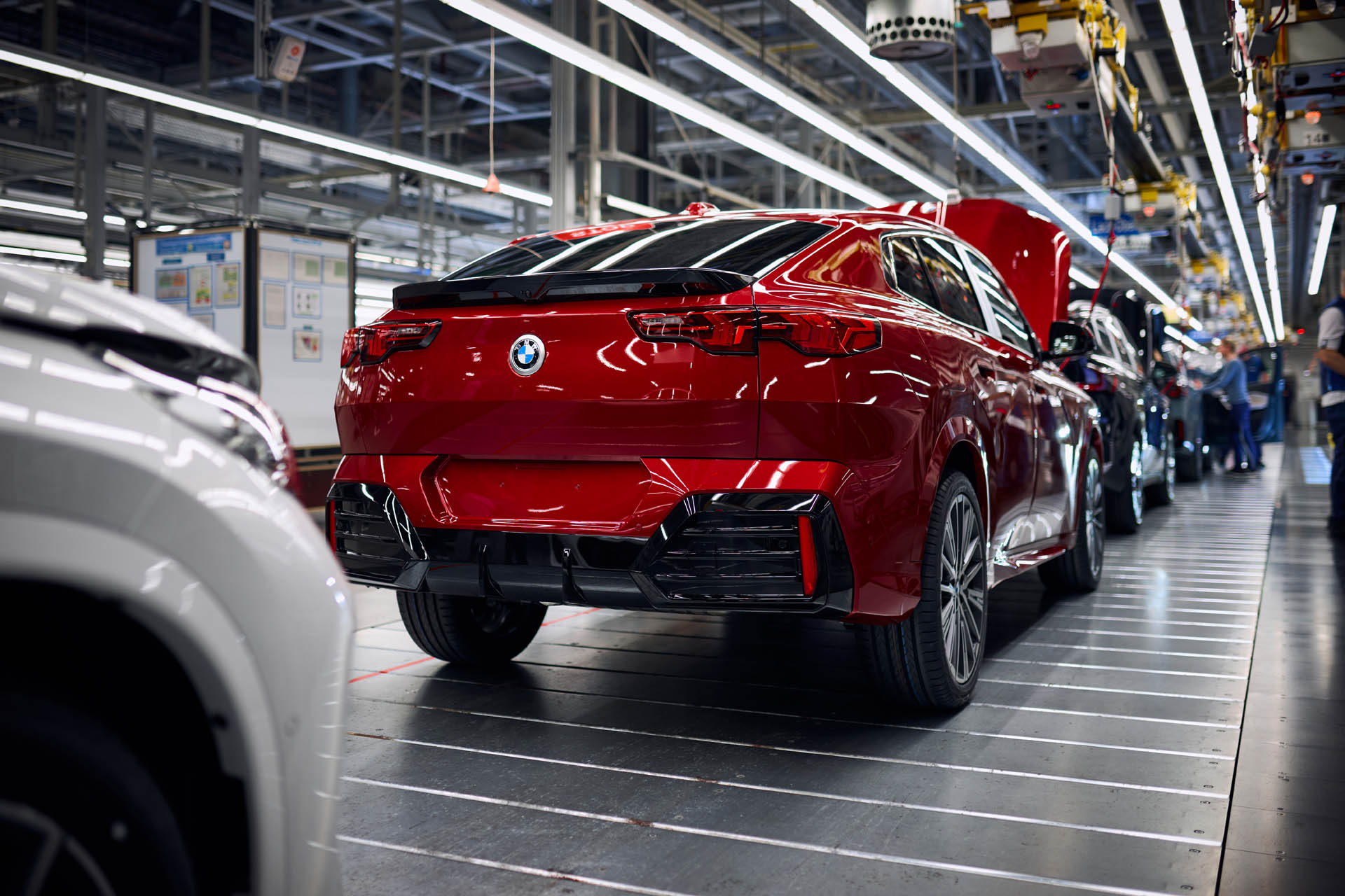 bmwix2sorozatgyartas14