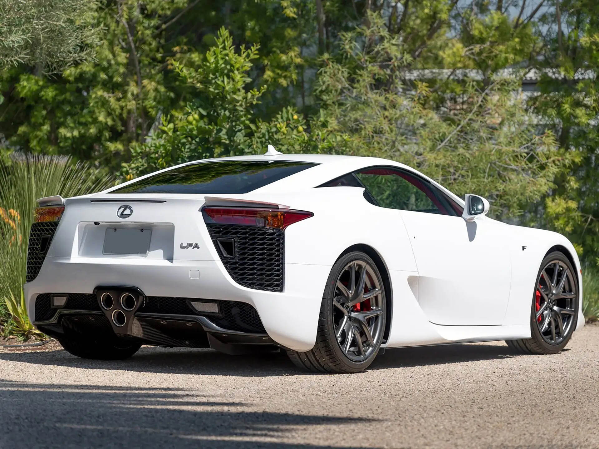 lexus lfa auction 6