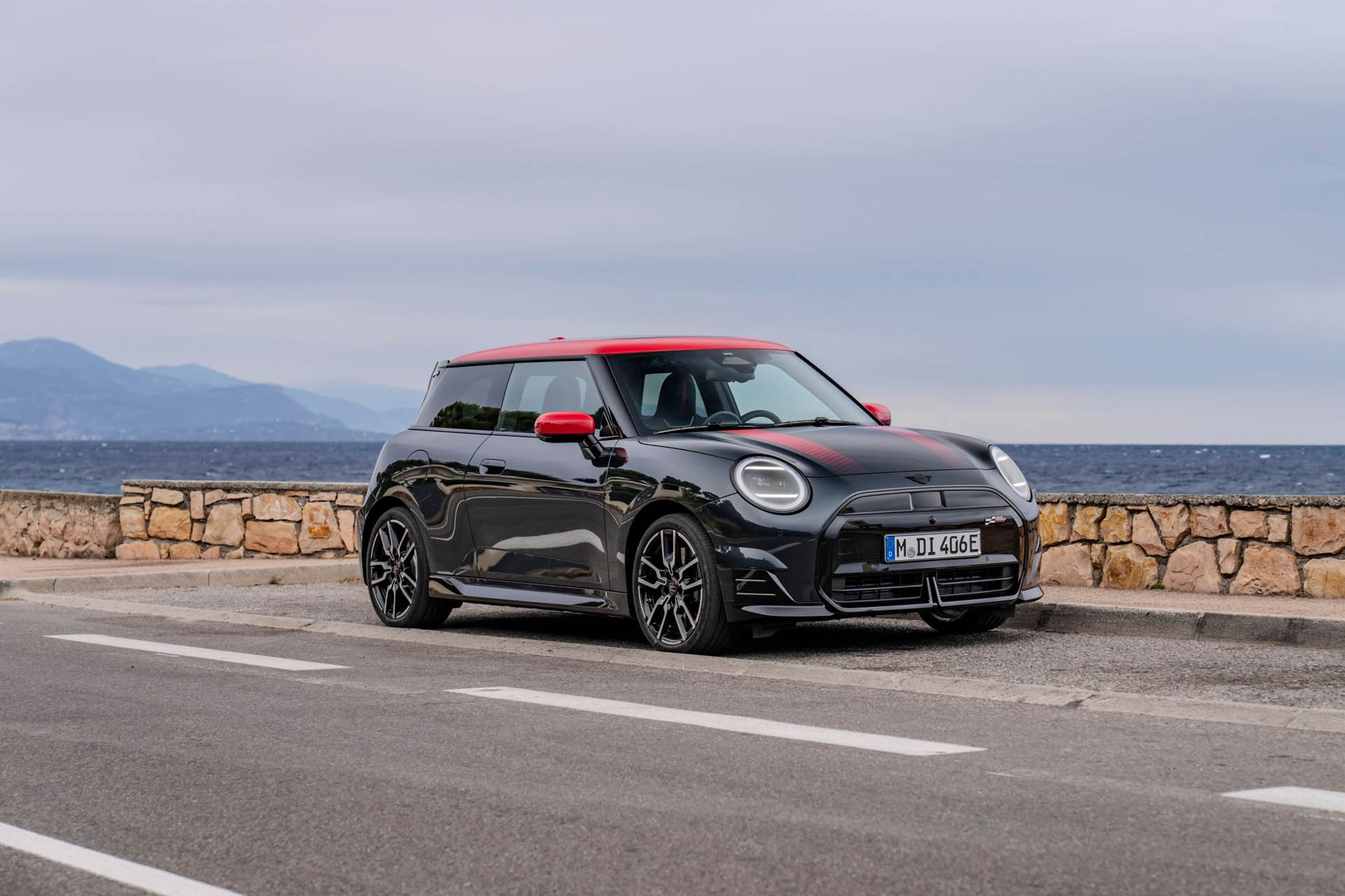 P90532994-lowRes