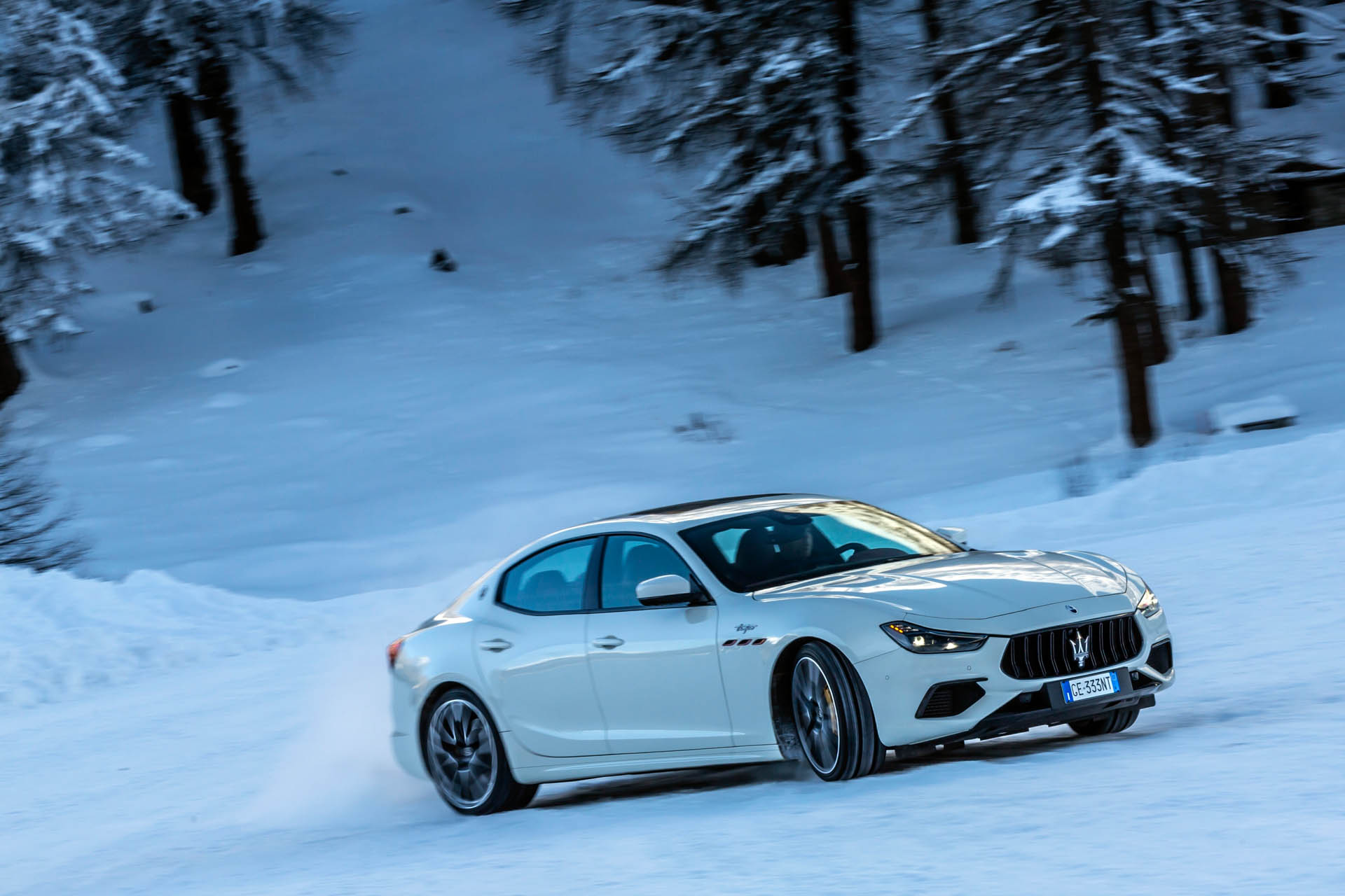 MaseratiGhibliTrofeoBiancoAlpi