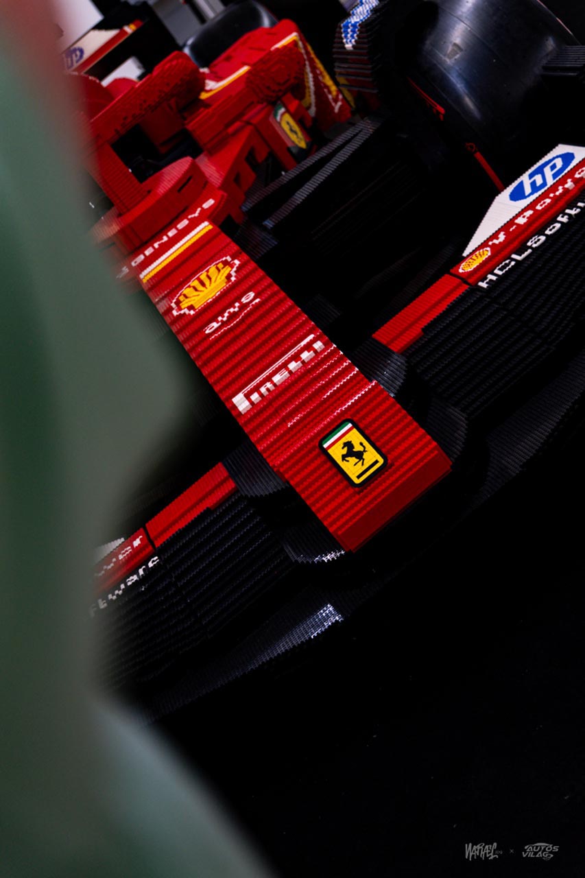 HB PHOTO LEGO Ferrari 260709-20