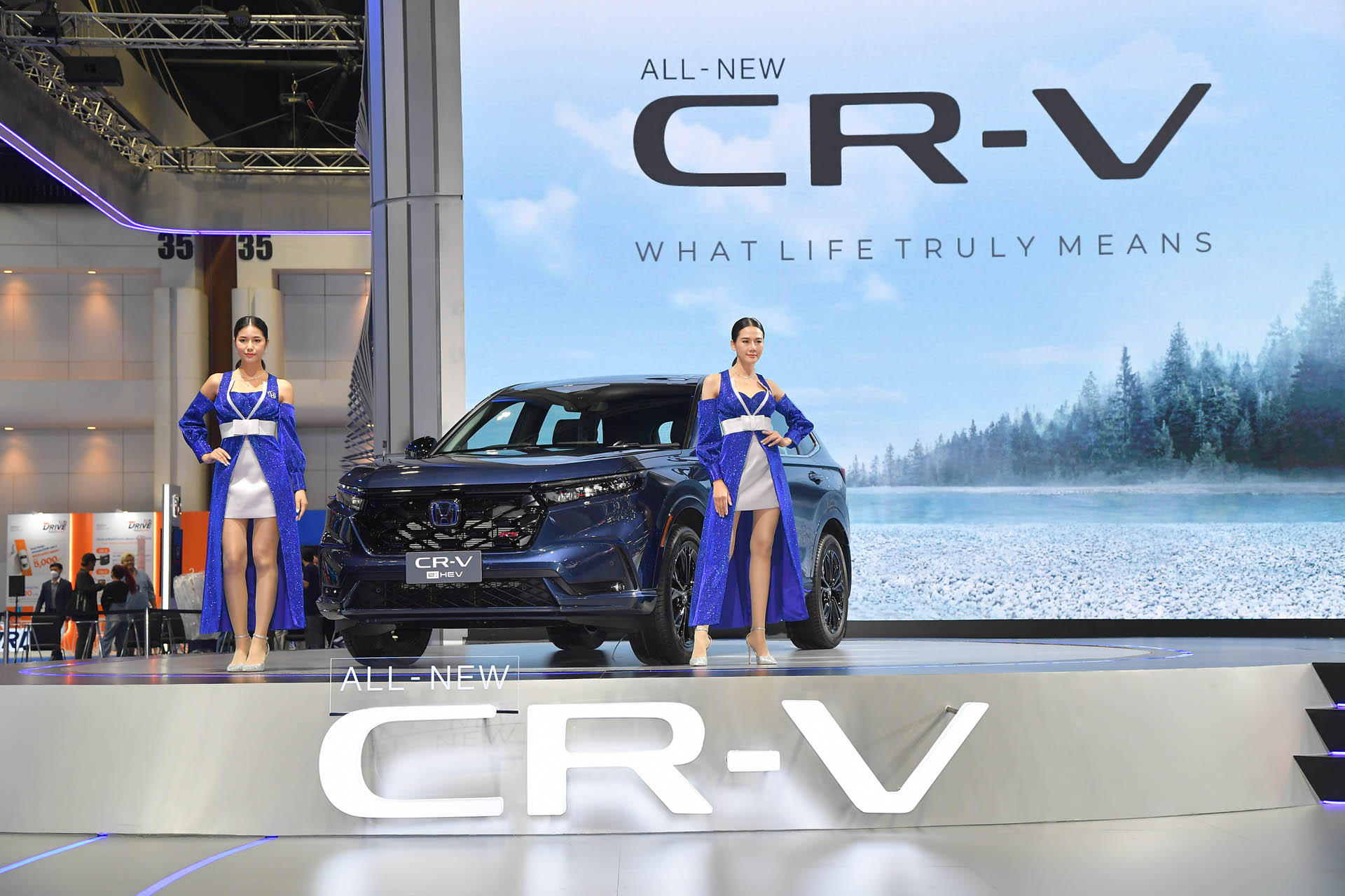 66 03 20  Honda CR V by golf 16