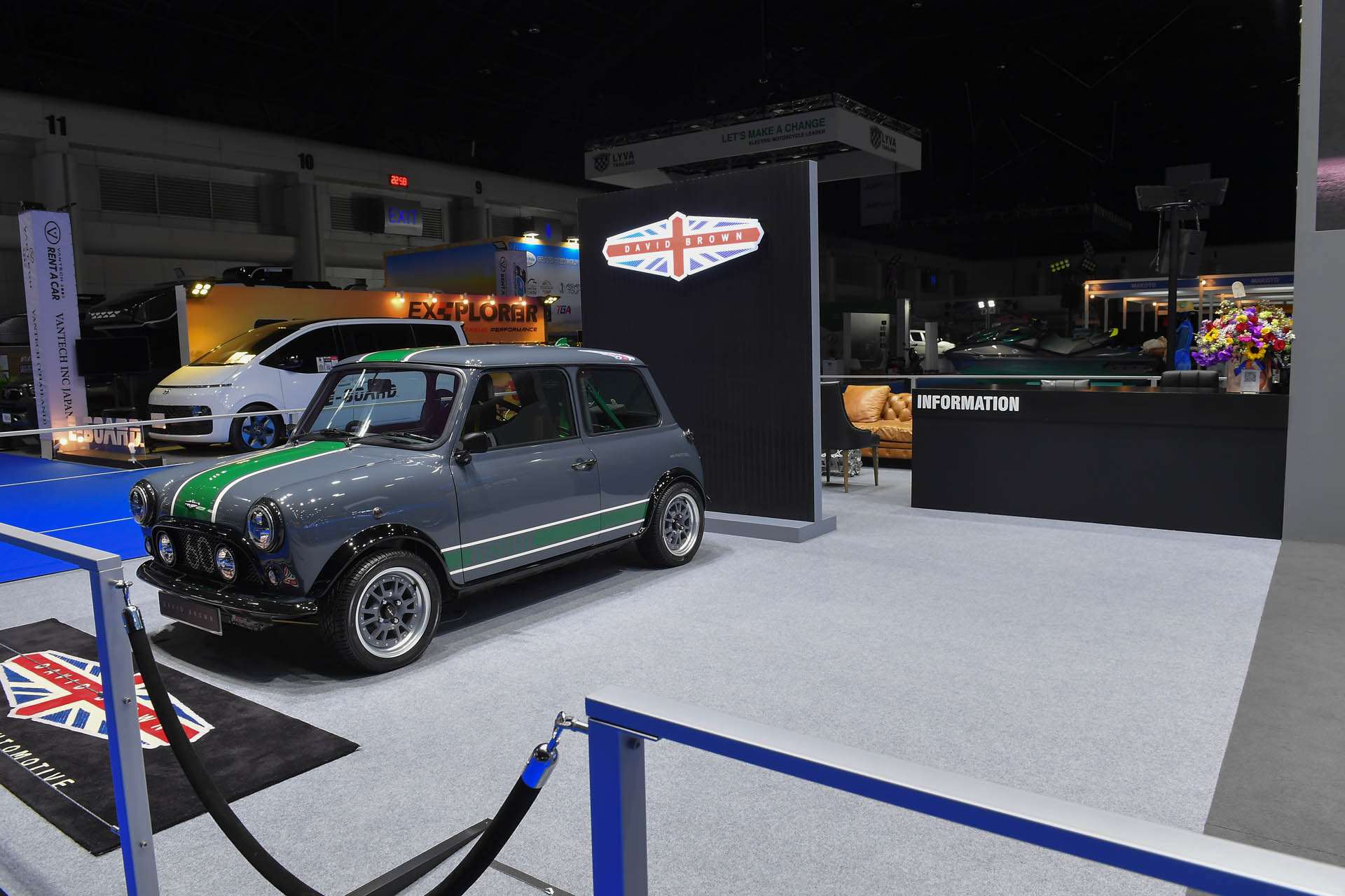 66 03 24 Barbus by golf 7