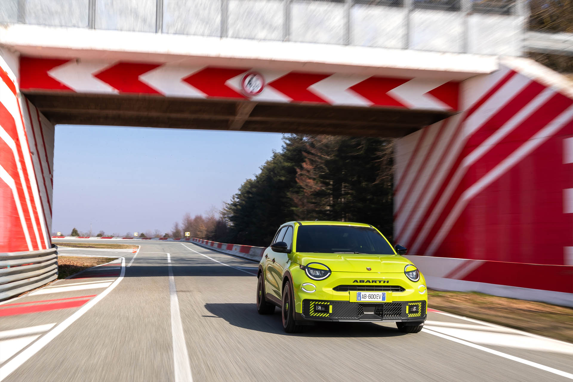 Abarth 600e Turismo 02