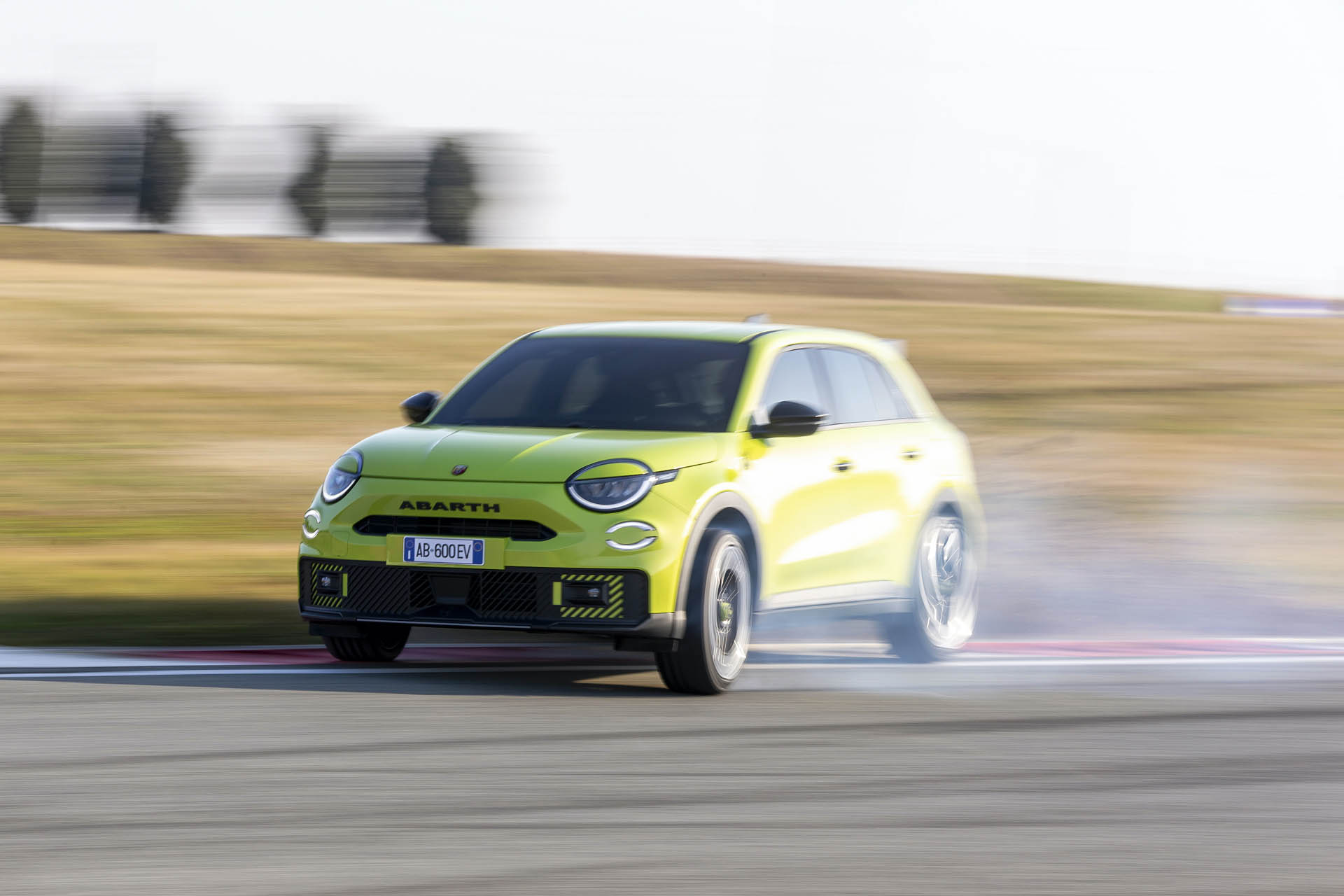 Abarth 600e Turismo 06