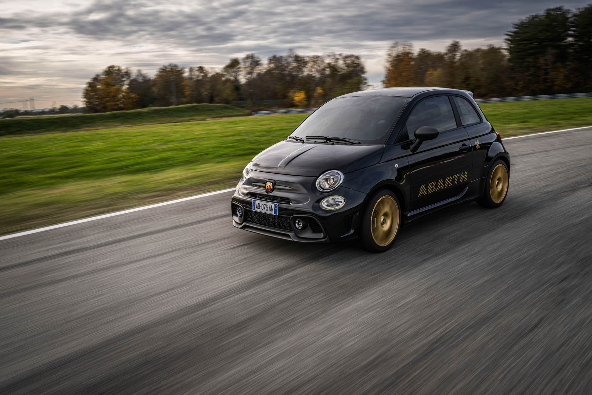 Abarth 75 Anniversario 25