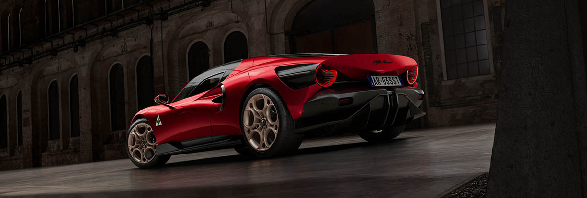 Alfa Romeo 33 Stradale 2023 nyito