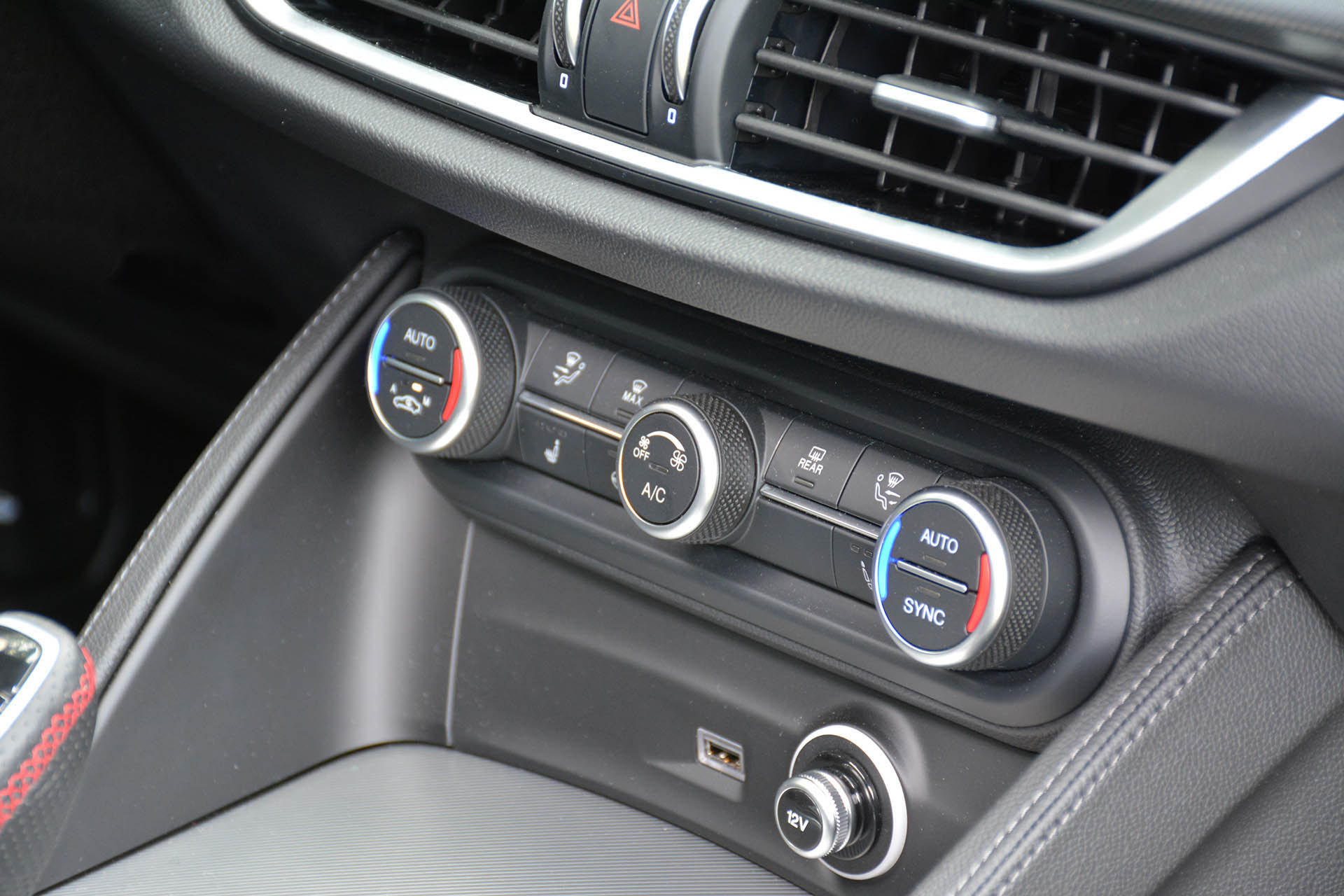 Alfa Romeo Stelvio MY23 Competizione 24