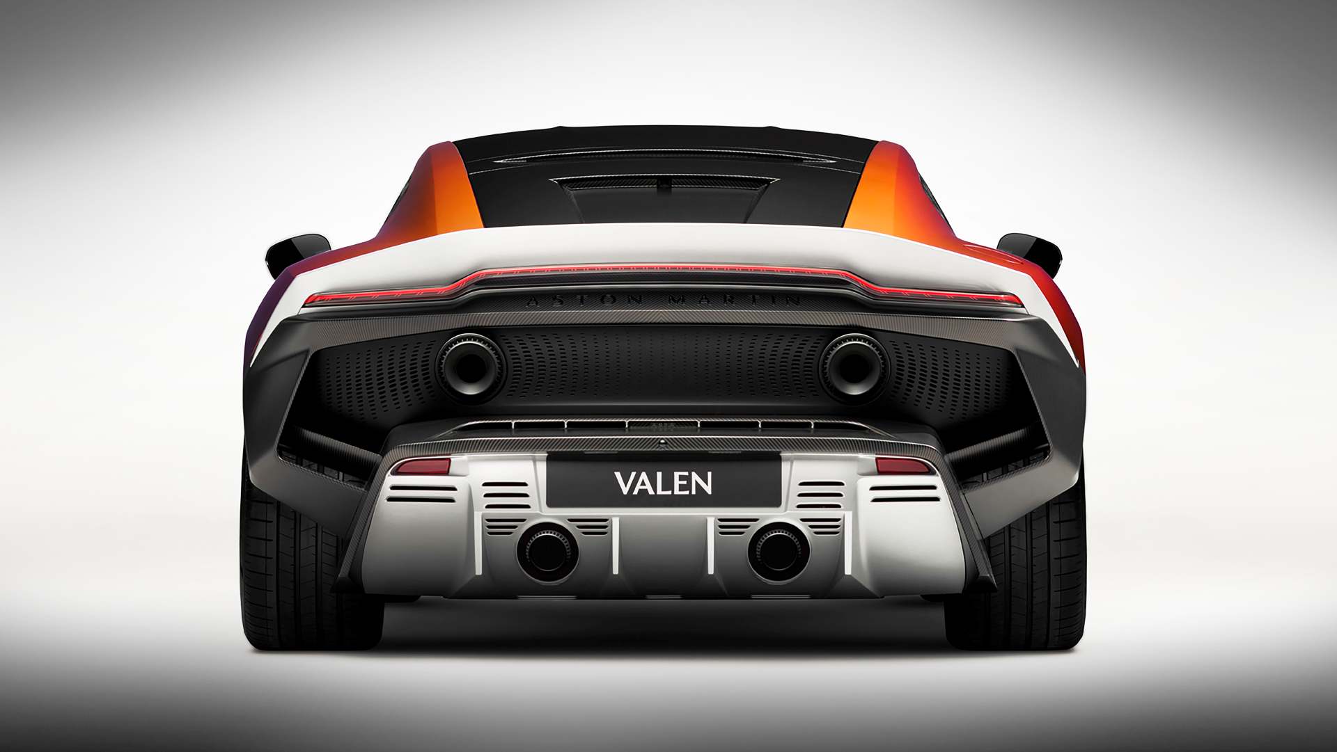 Aston Martin Valen 07