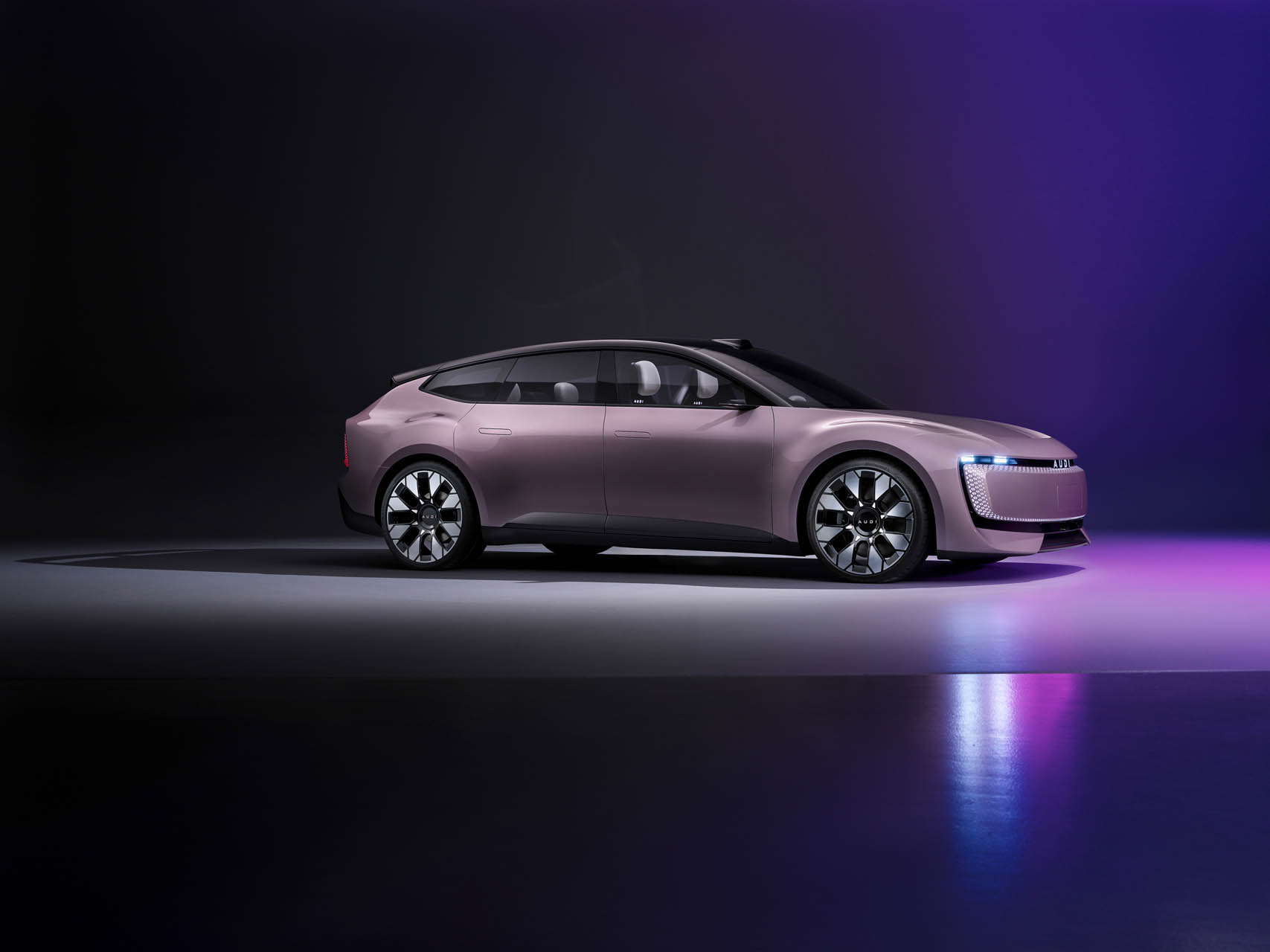 AUDI E concept 16