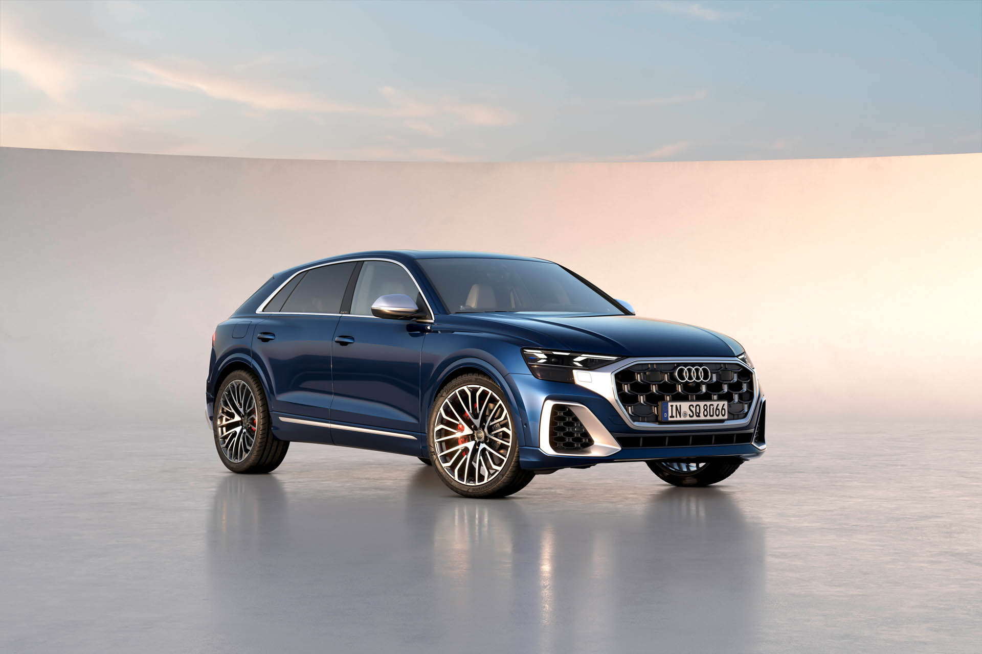 Audi SQ8 2023 09
