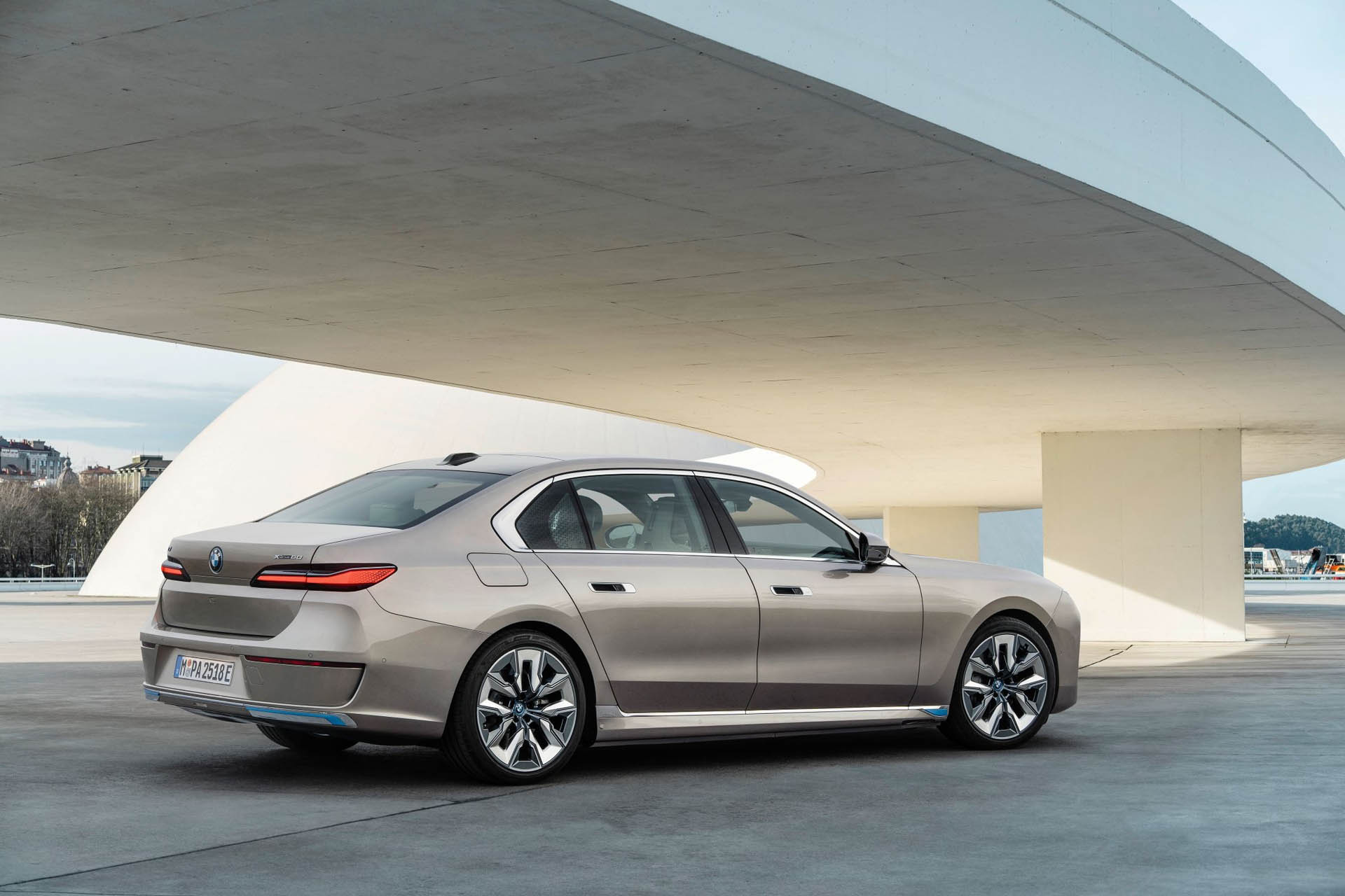 bmw7sorozat05