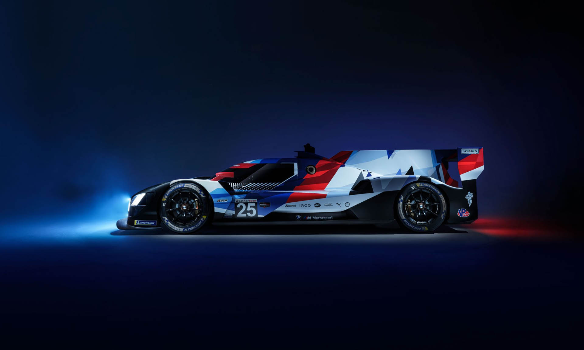 P90480027-lowRes