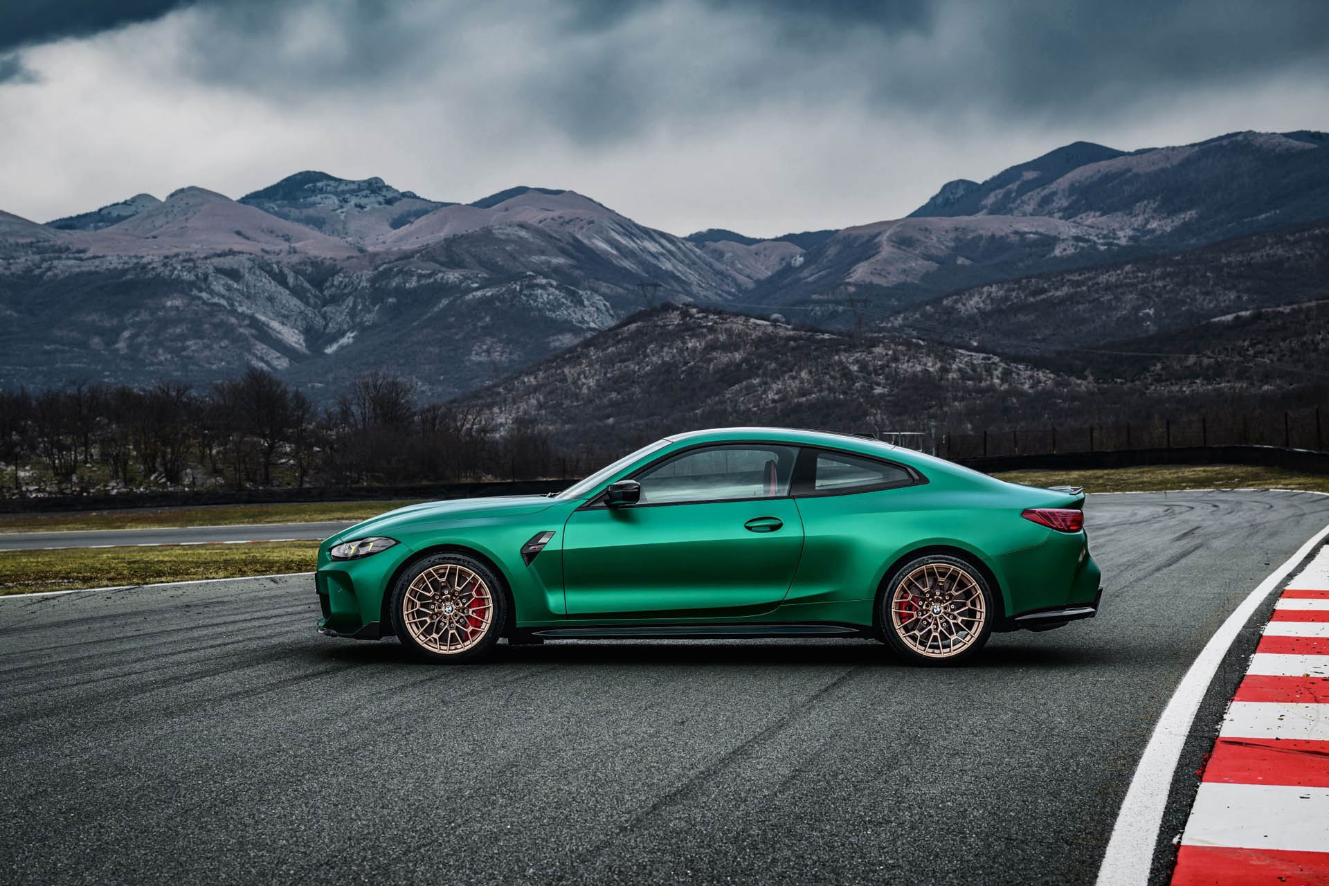 BMW M4 CS 2024 14