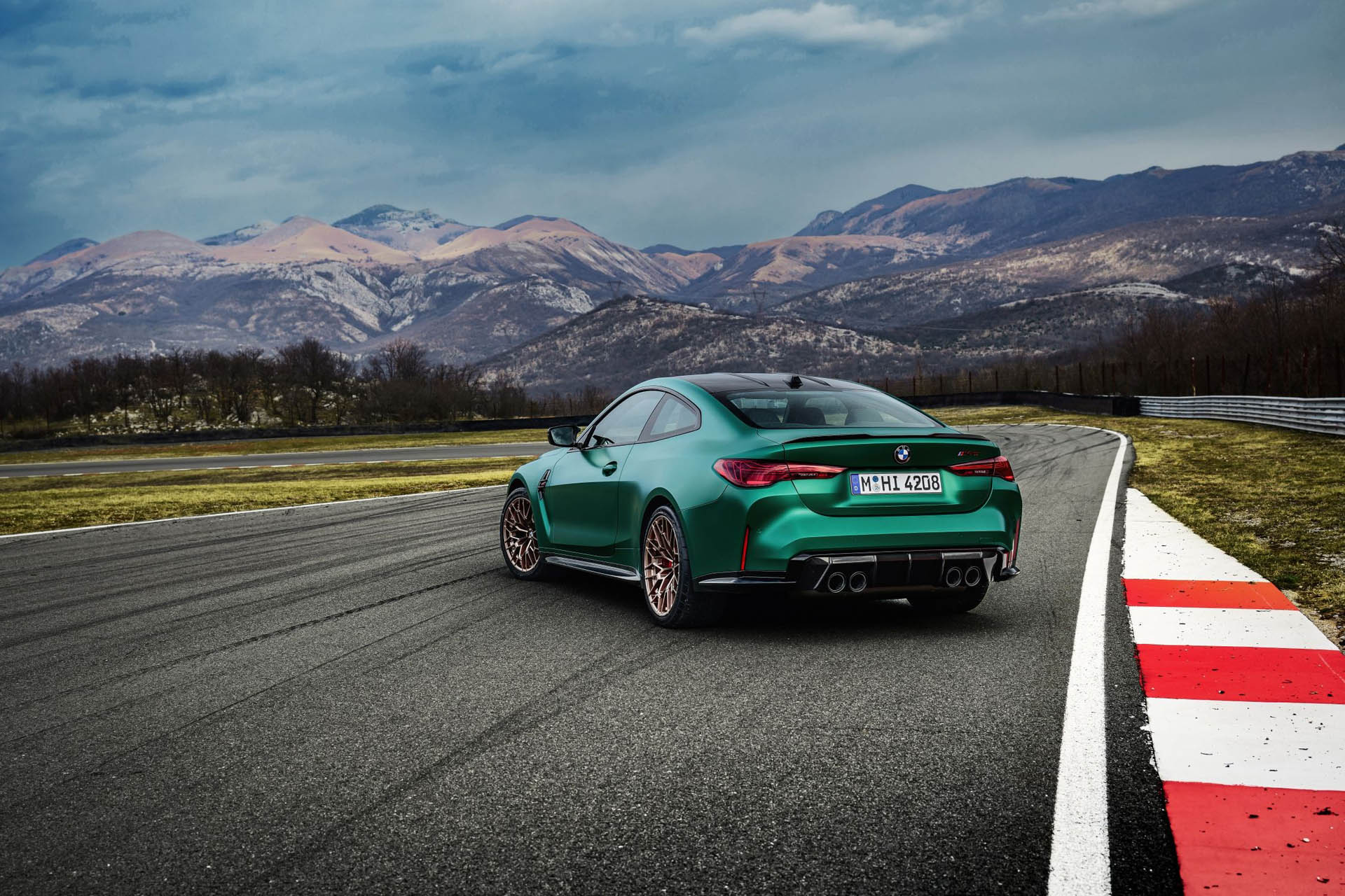 BMW M4 CS 2024 15
