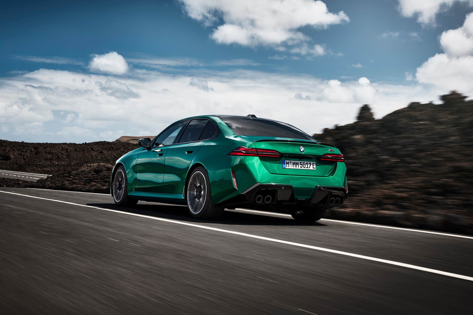 BMW M5 2024 25