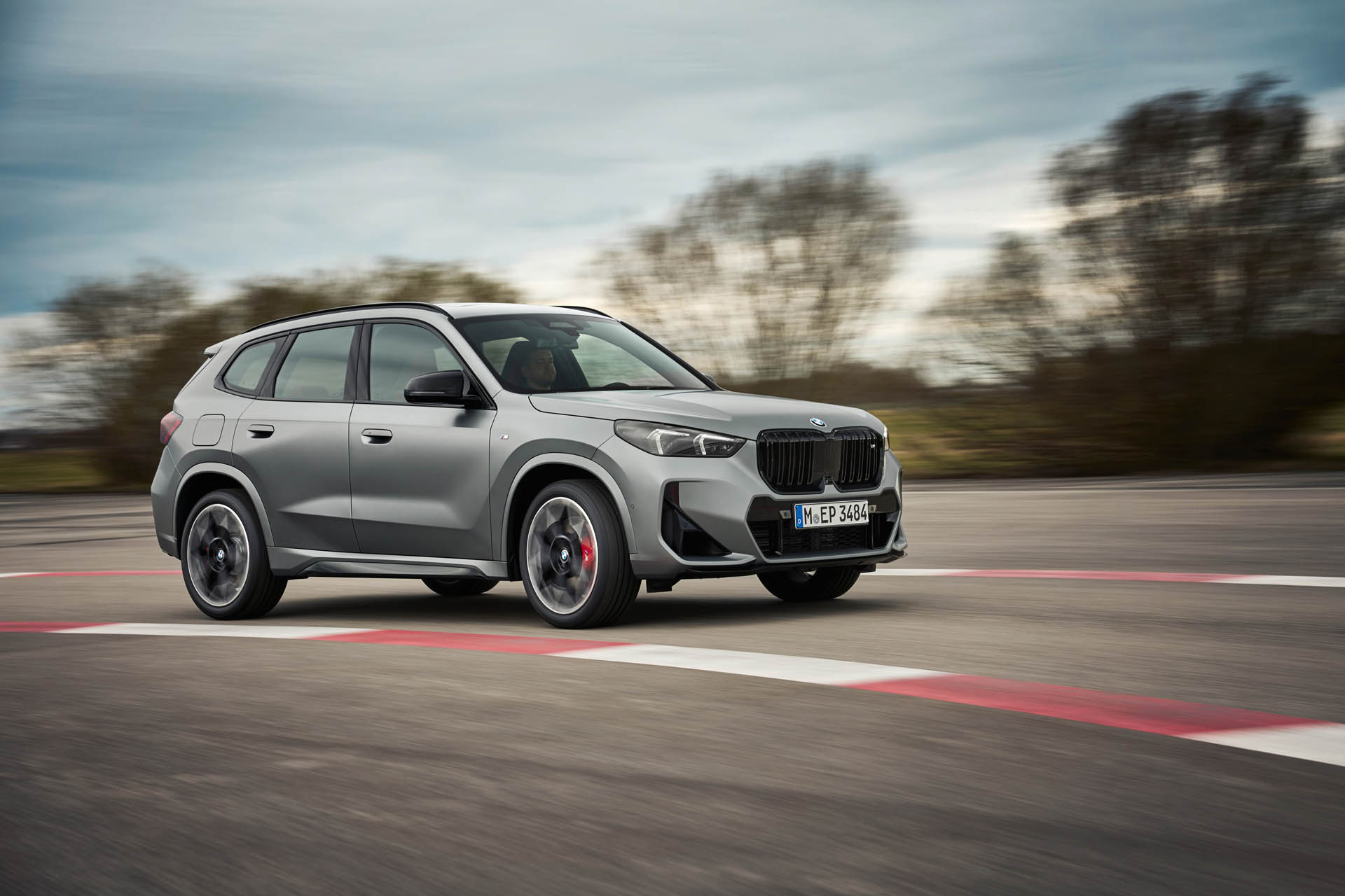 BMW X1 M35i 10