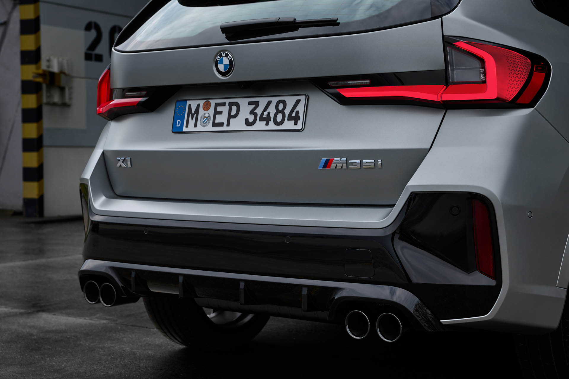BMW X1 M35i 29