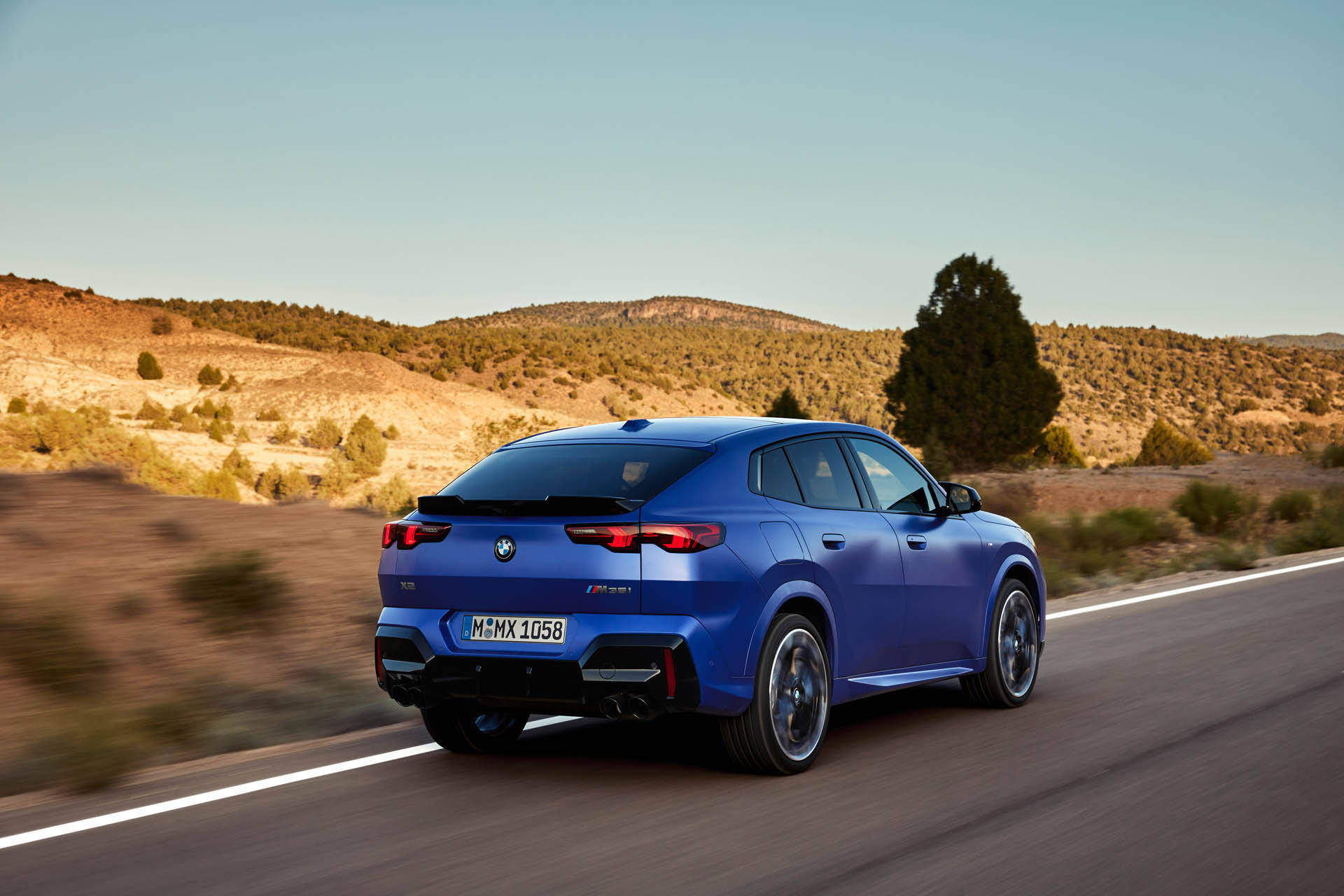 BMW X2 M35i xDrive 02