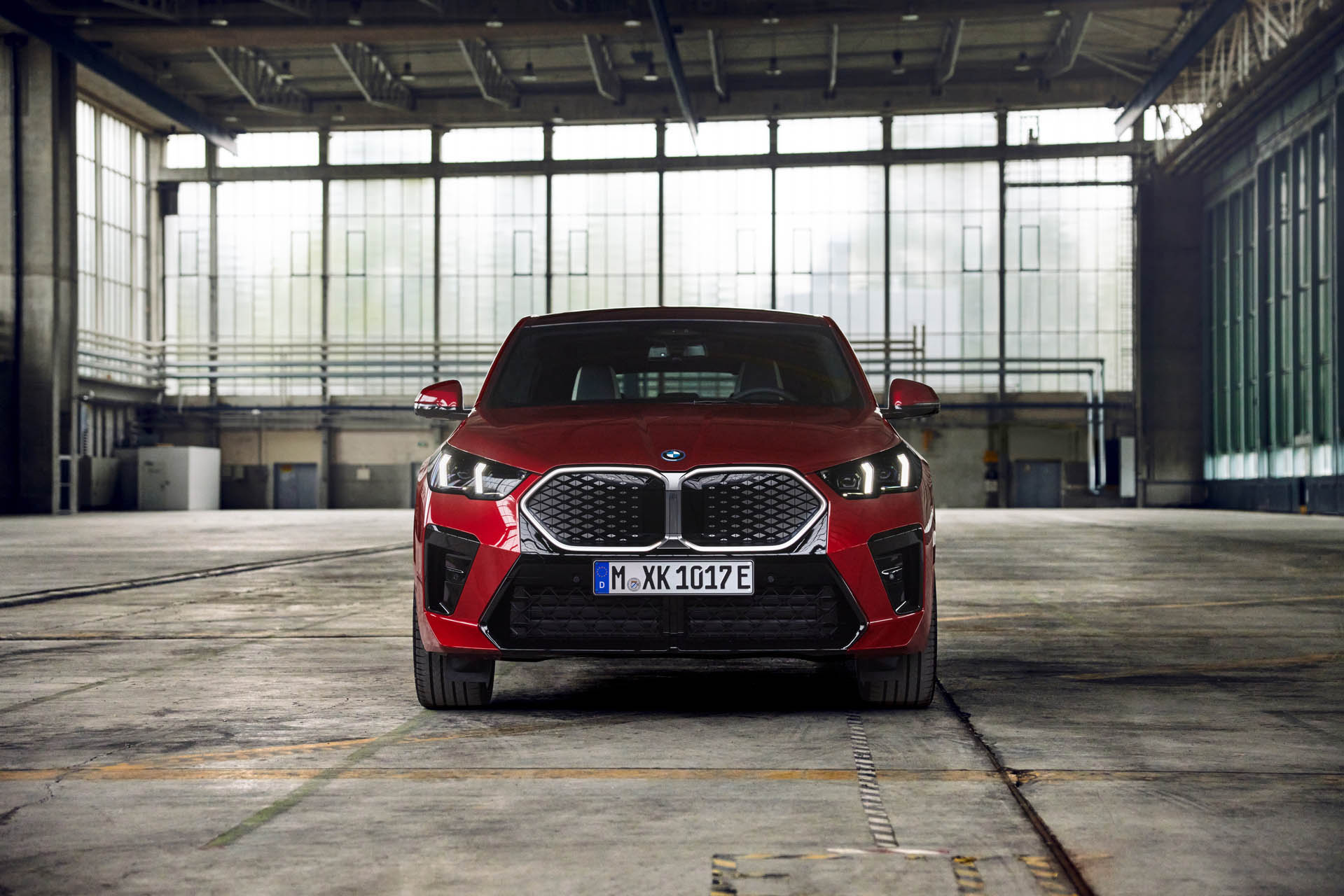 BMW iX2 xDrive30