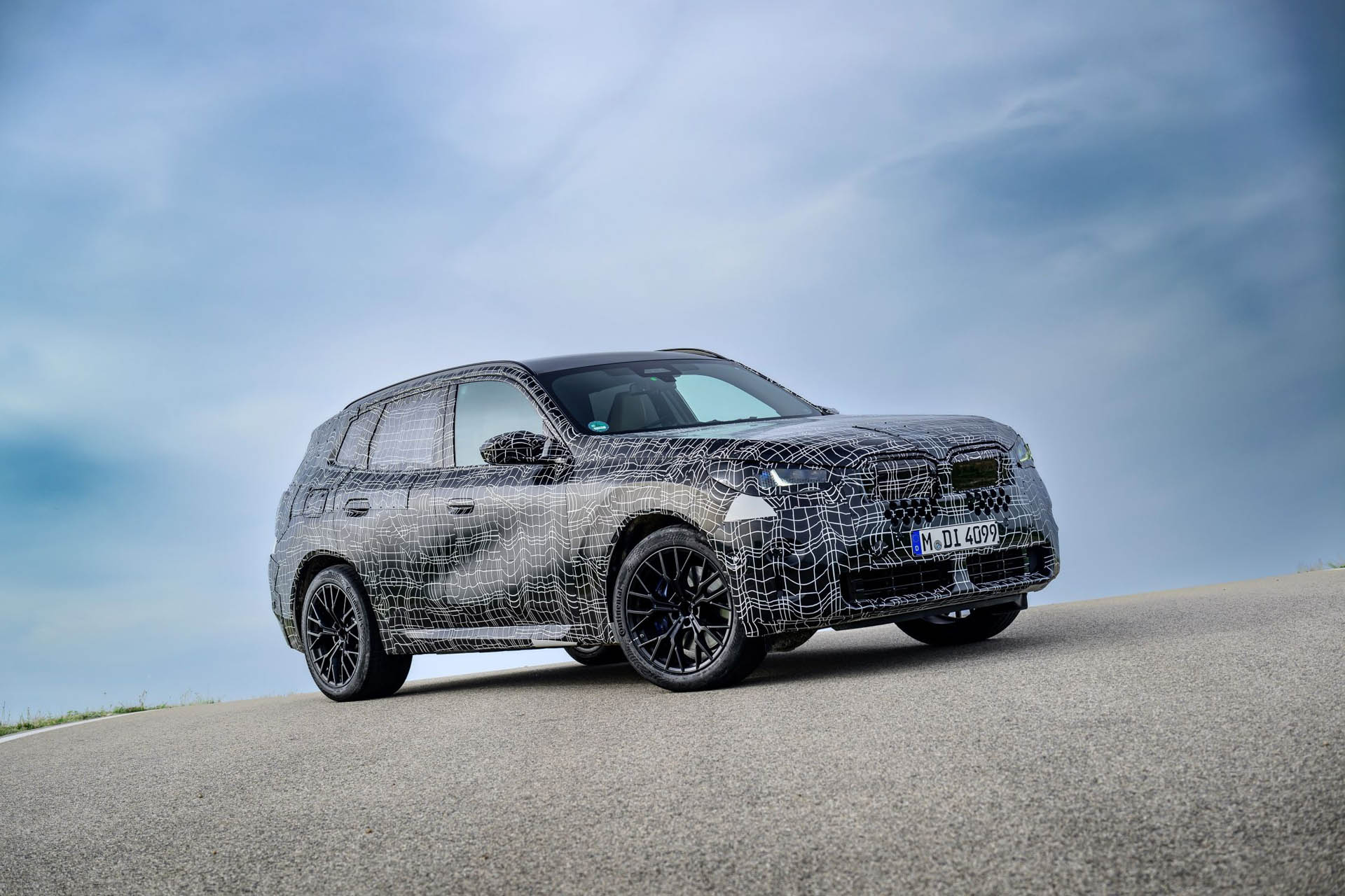 BMW X3 2024 camouflage 05
