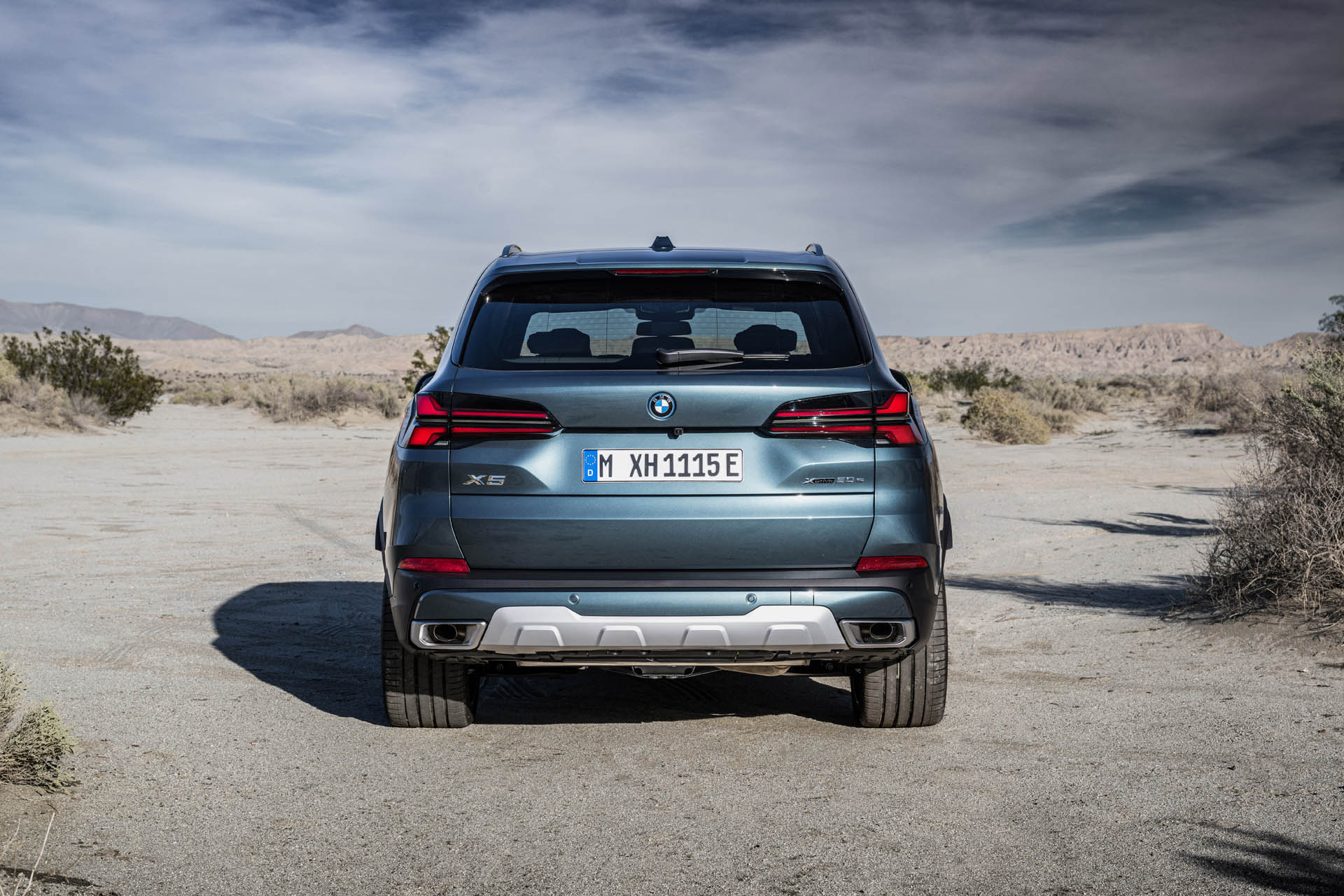 bmwx5-2023t