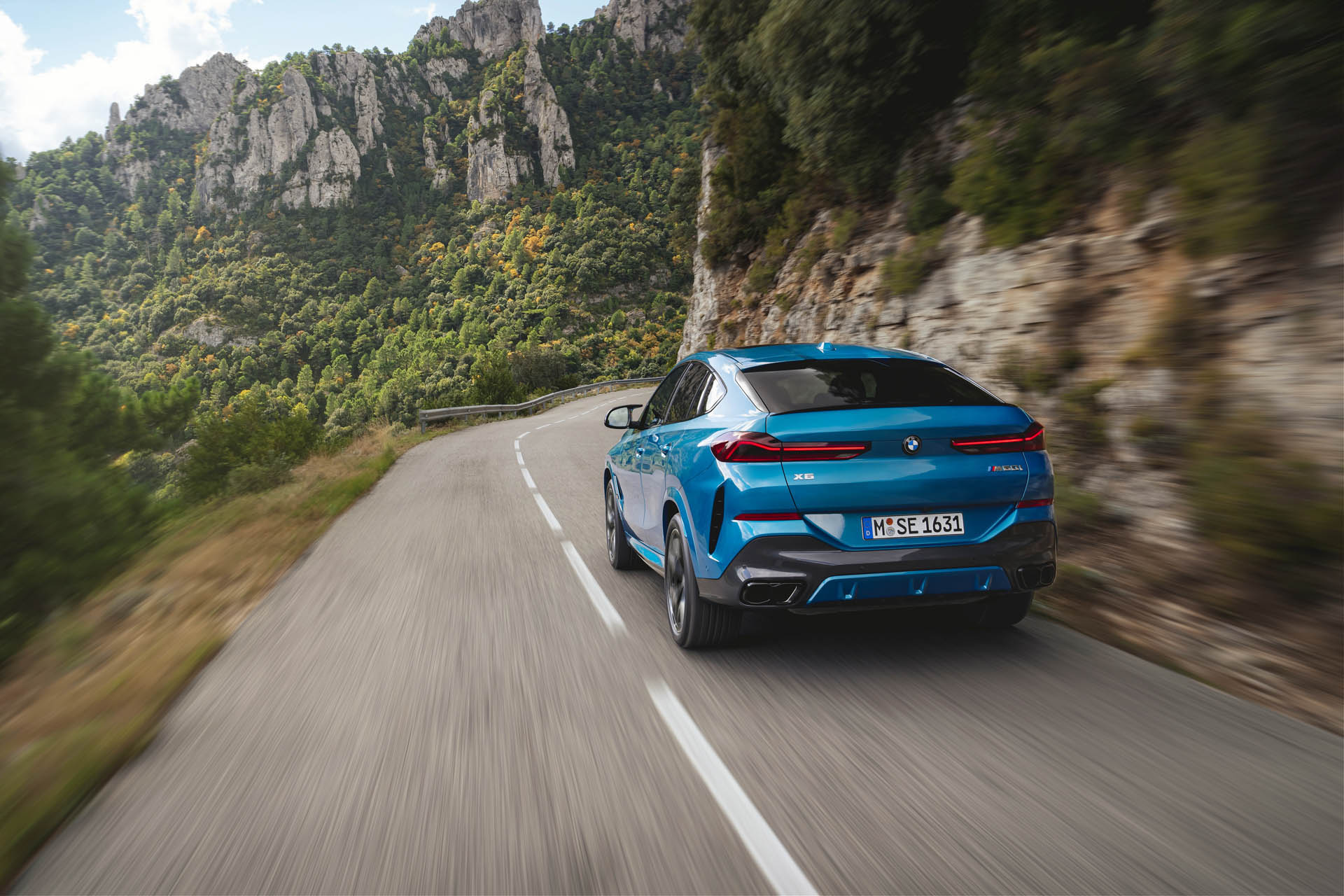 bmwx6m60xdrive-2023dz
