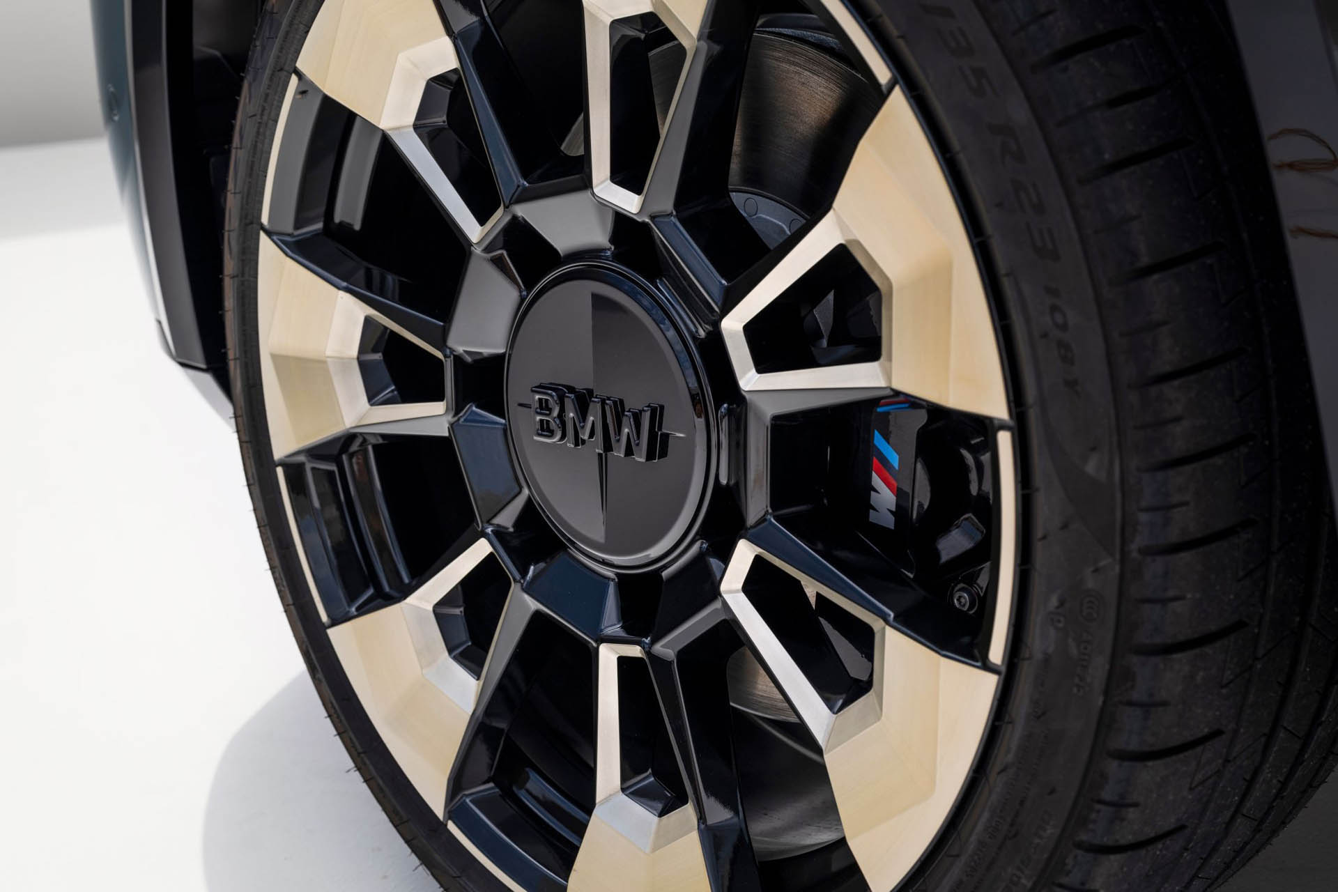 bmwxm45