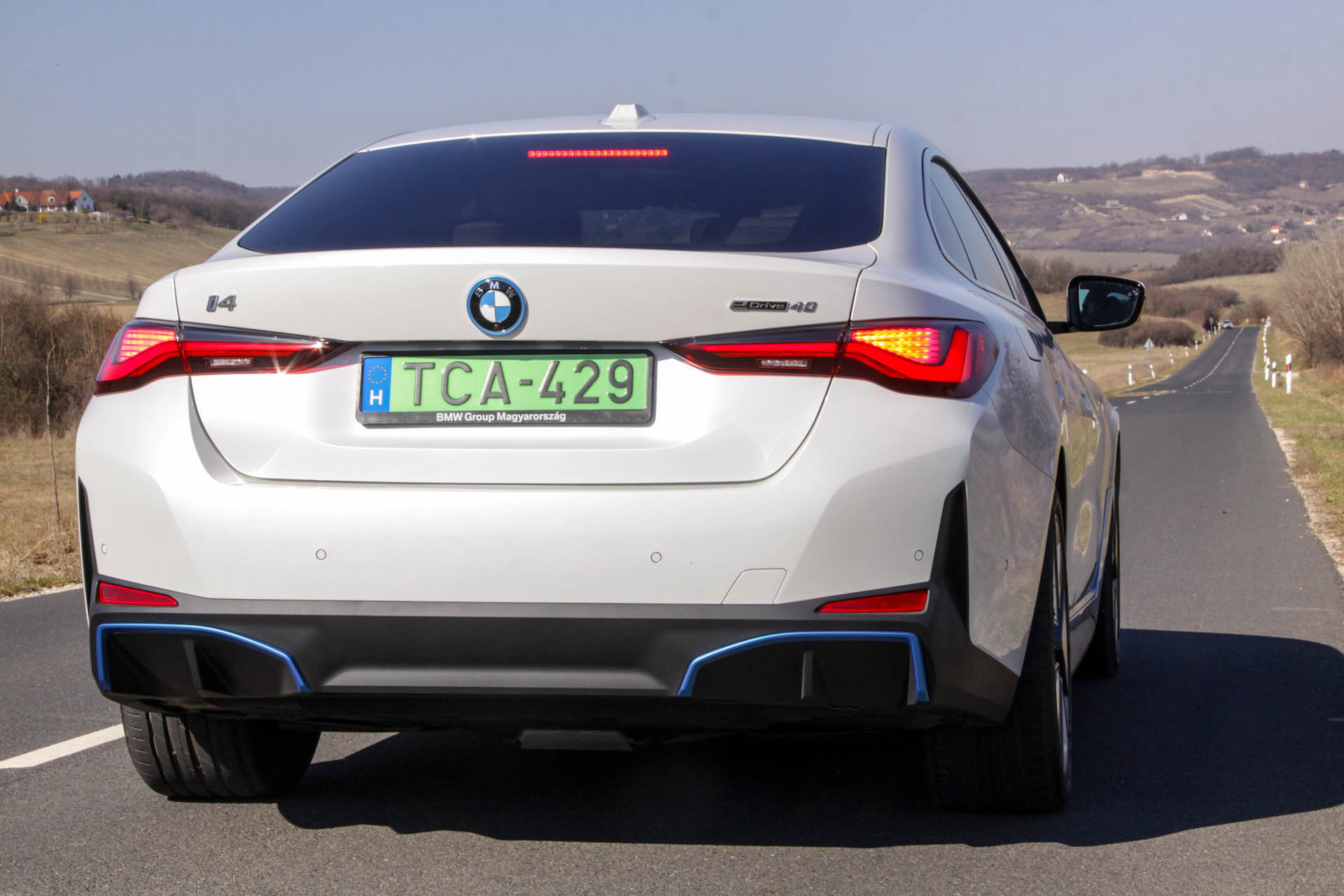 bmwi4edrive40ly