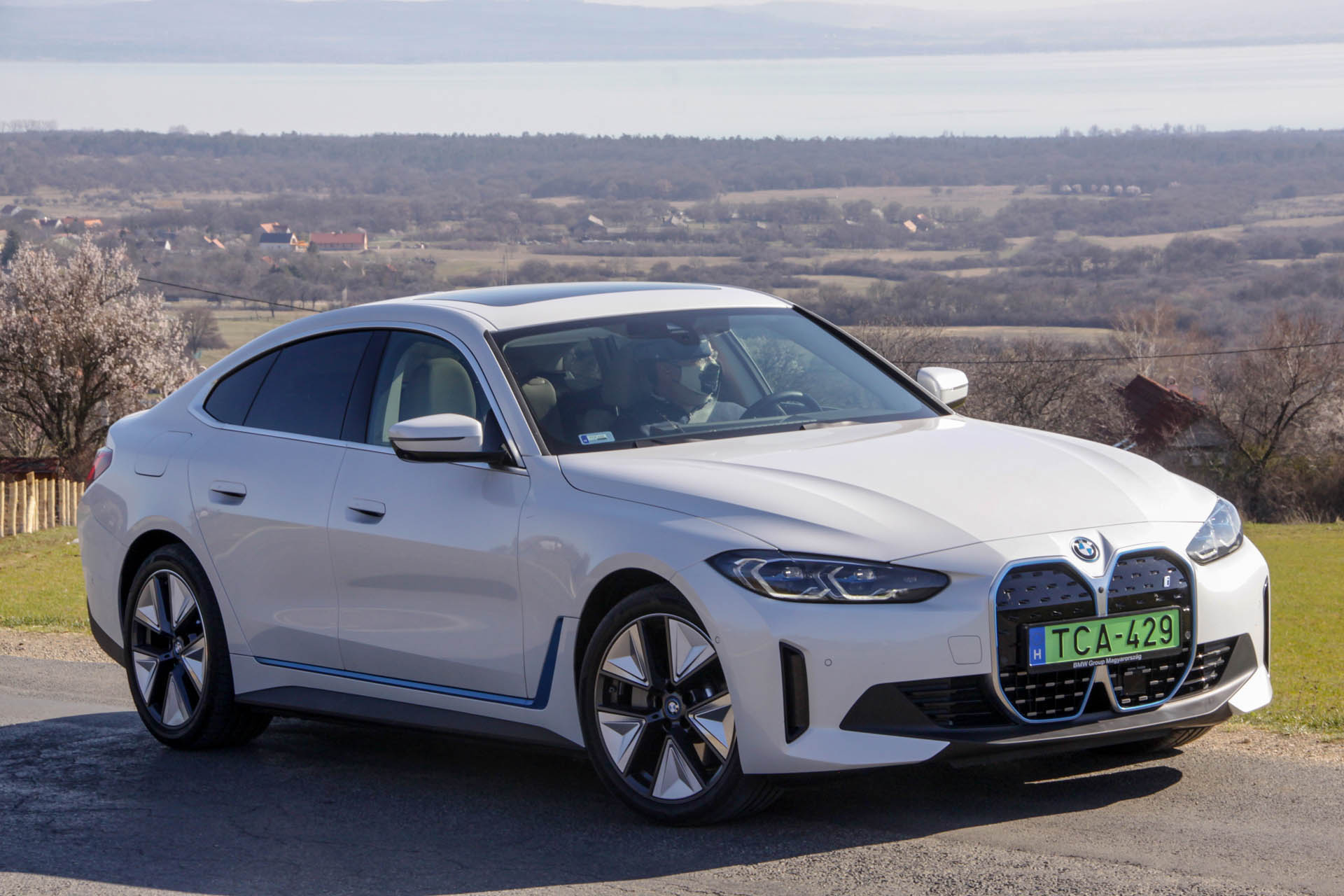 bmwi4edrive40q