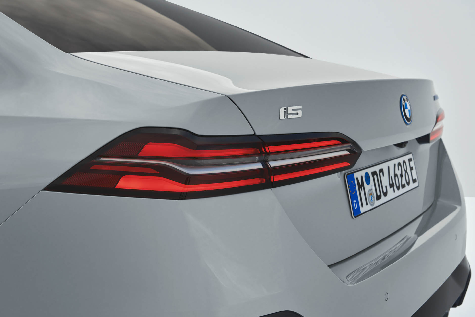 BMW i5 eDrive40 13