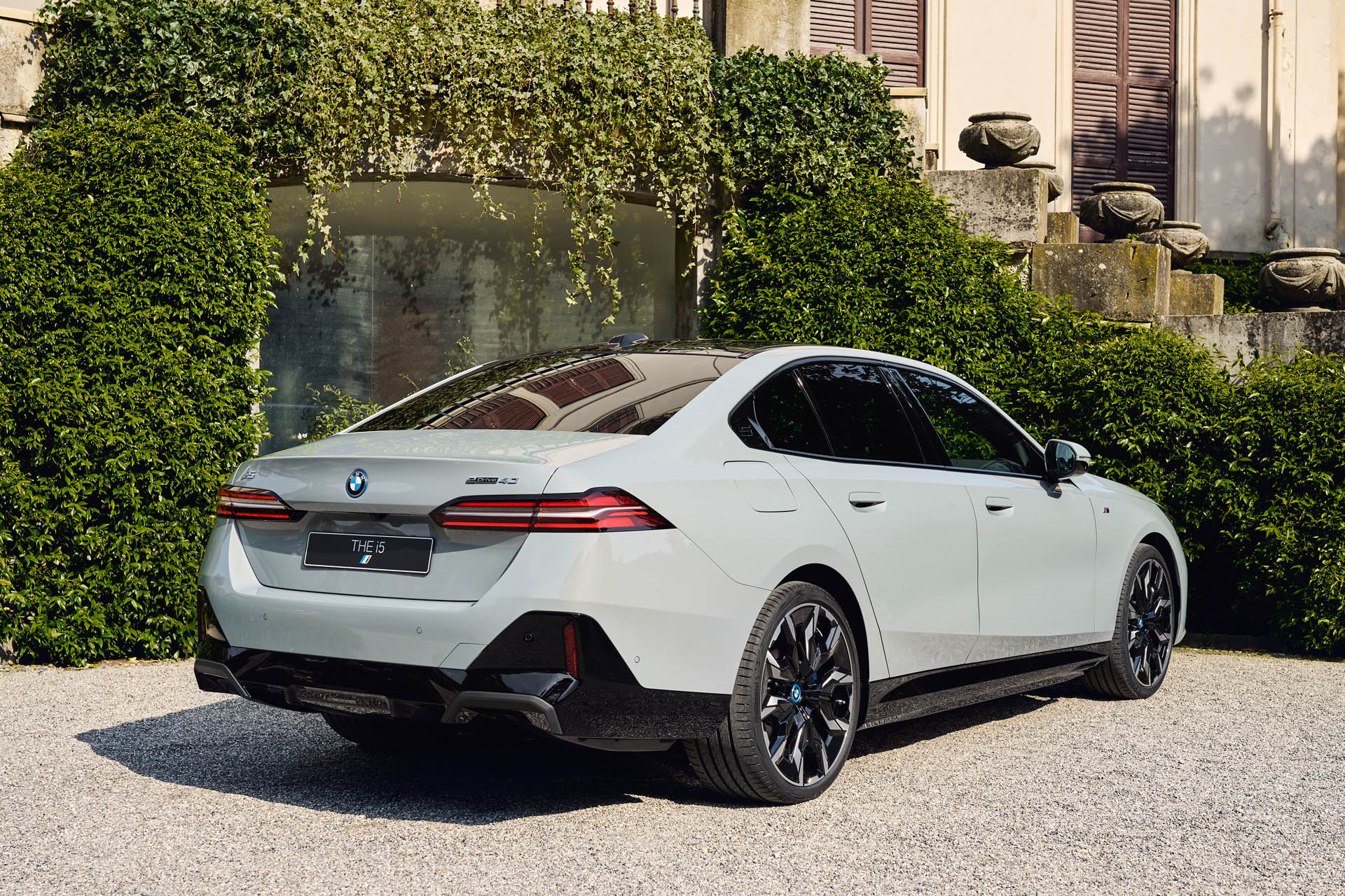 BMW i5 eDrive40 54