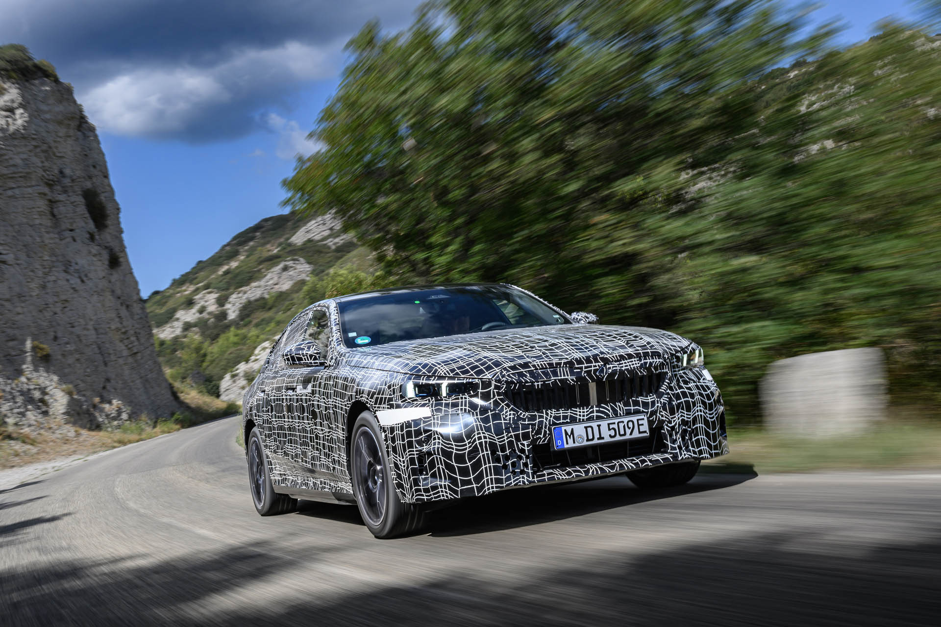 BMW i5 eDrive 40 01