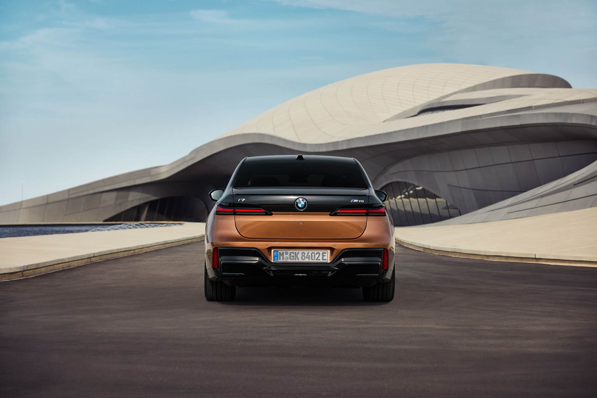 BMW i7 M70 xDrive 15