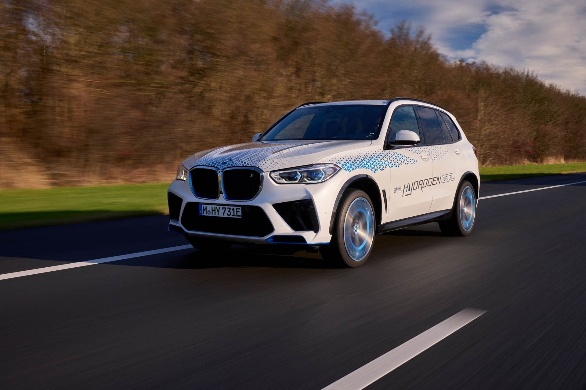 BMW iX5 Hydrogen 09