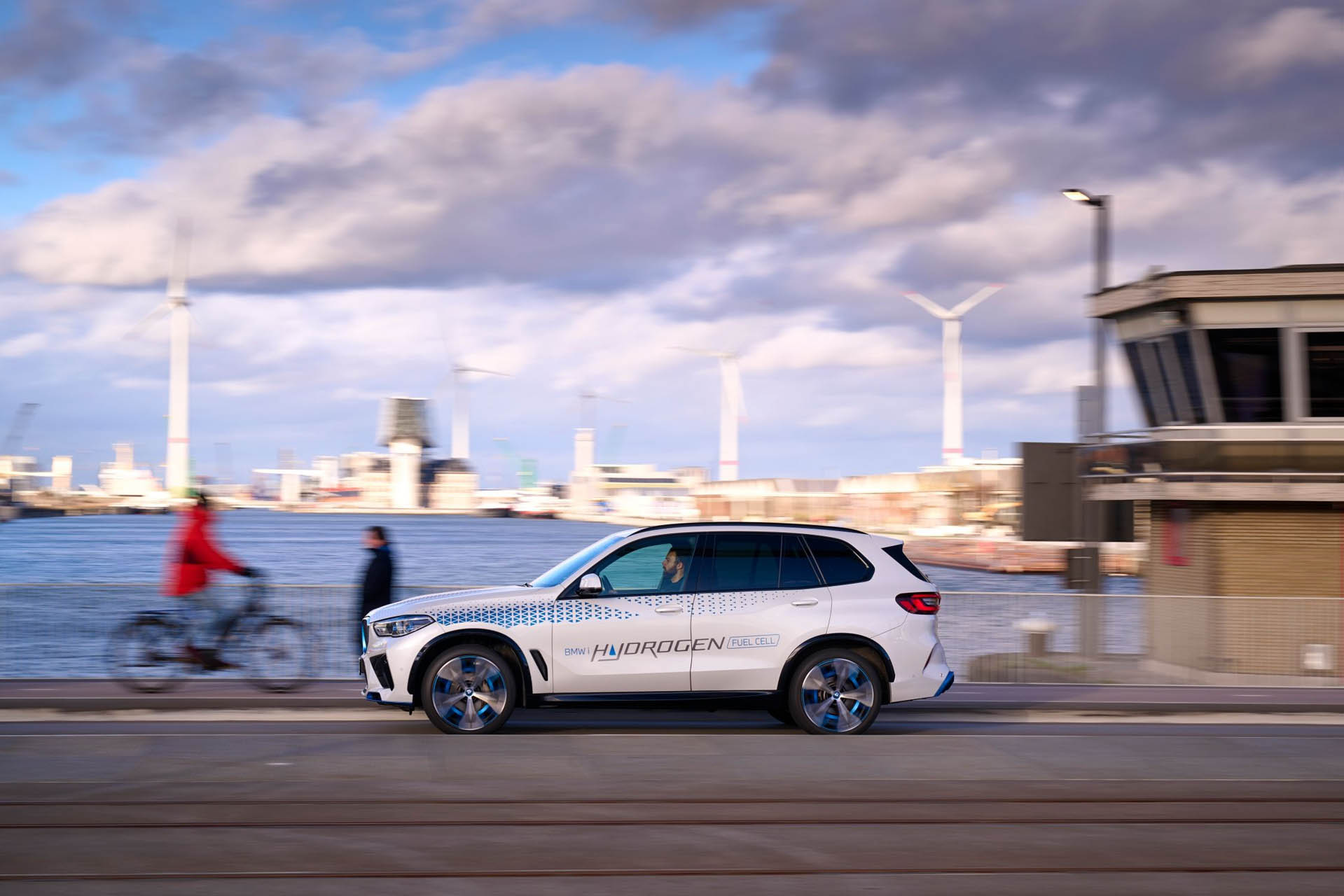 BMW iX5 Hydrogen 22