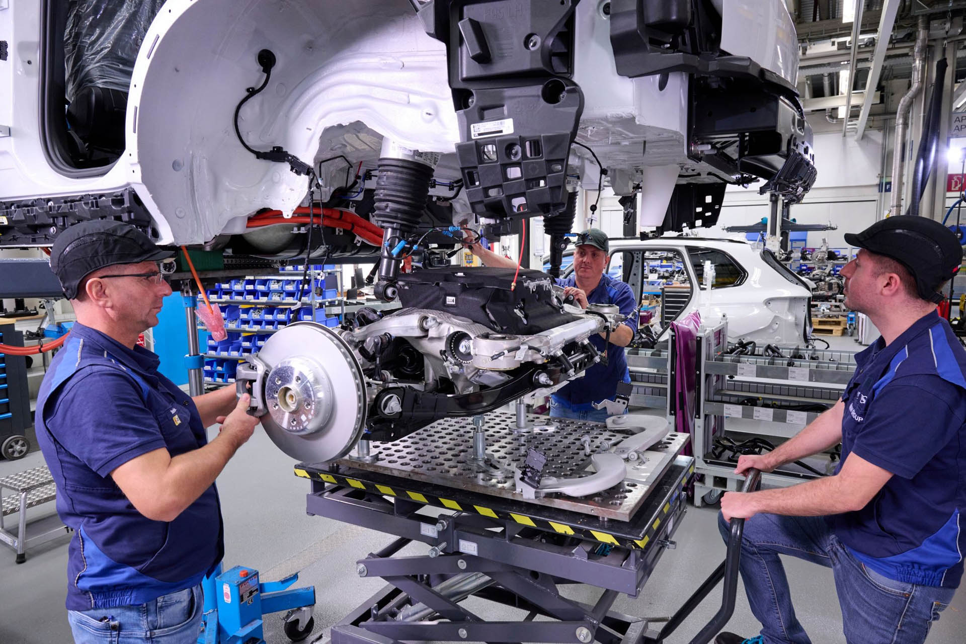 bmwix5hydrogen23