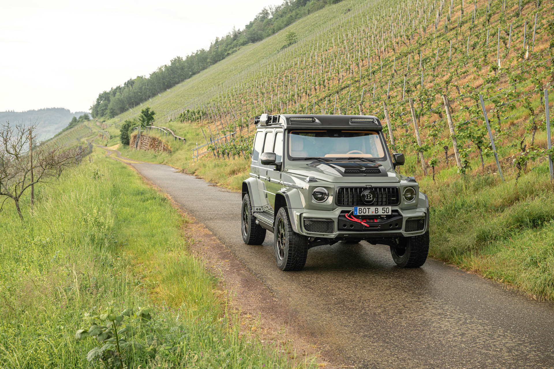 BRABUS 800 4x4 Stealth Green 14