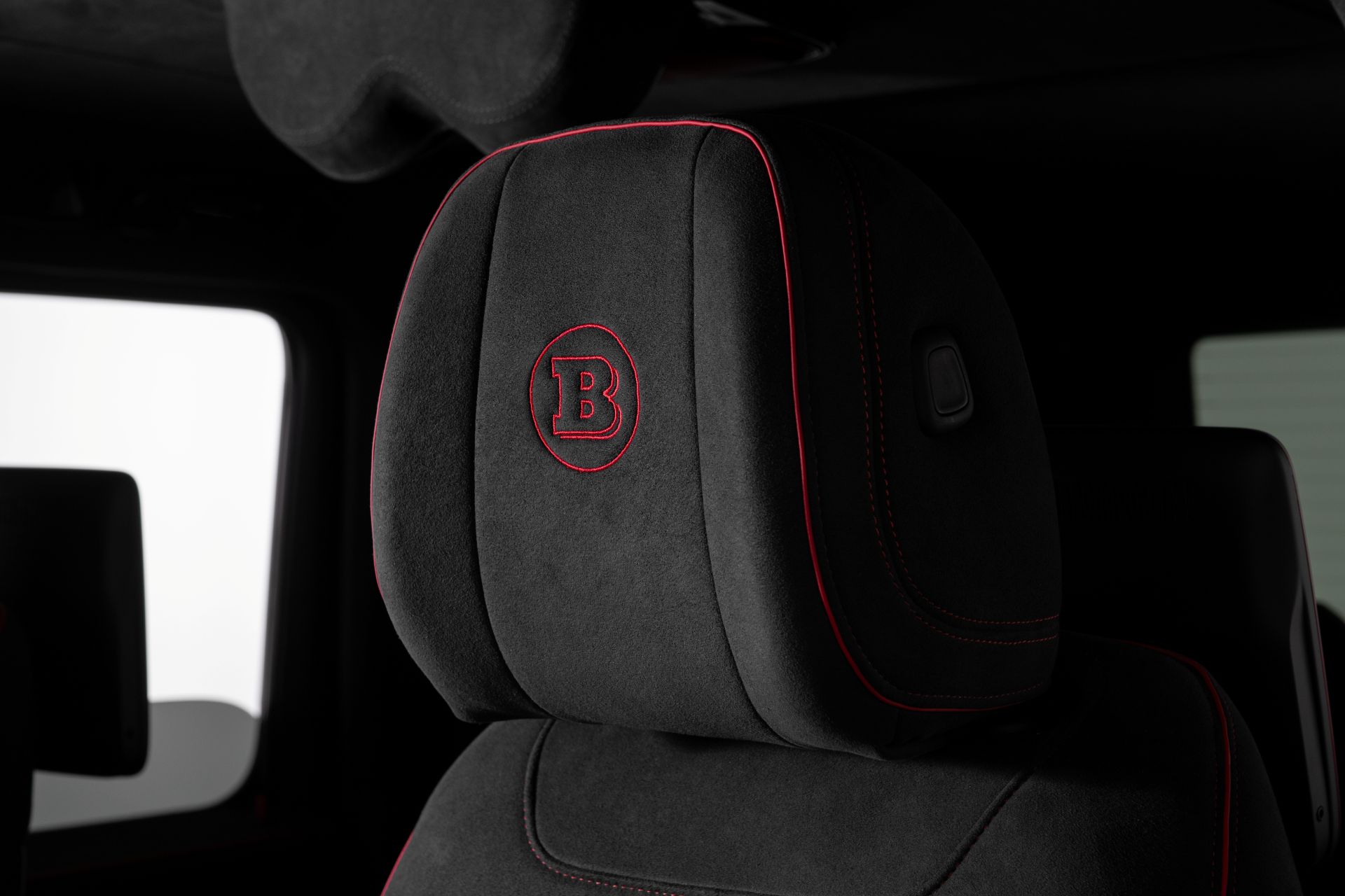 BRABUS 900 ROCKET EDITION stealth gray W465 Studio 33