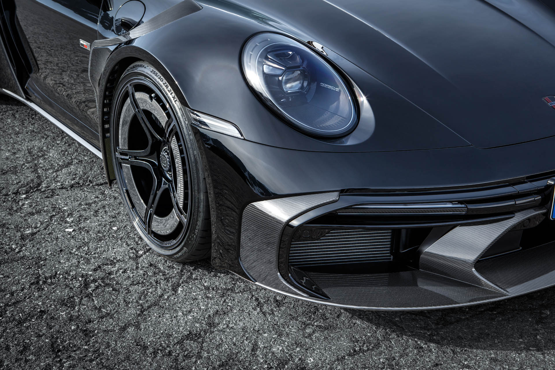 BRABUS 900 Rocket R 37
