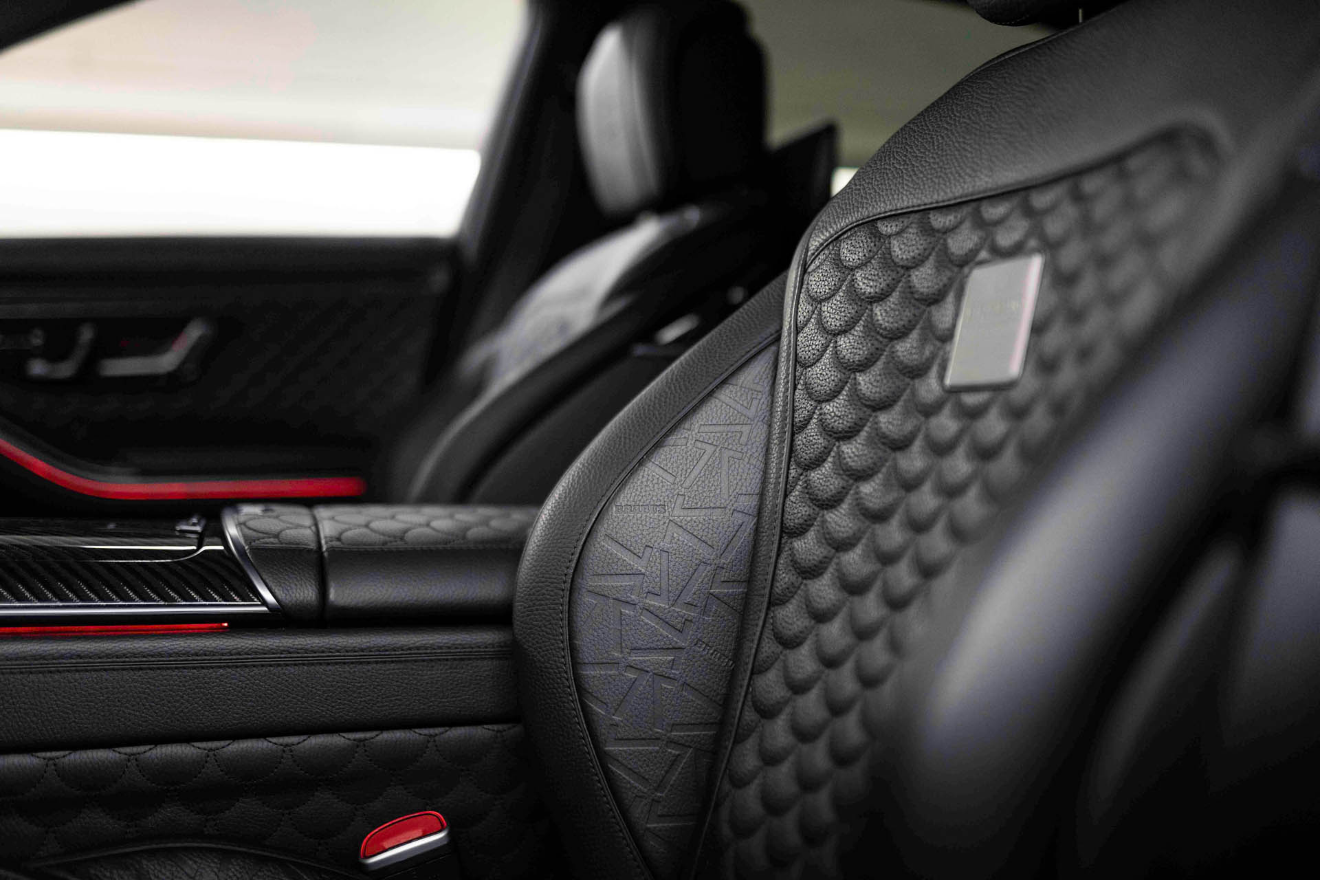 BRABUS 930 S63 E Performance 32