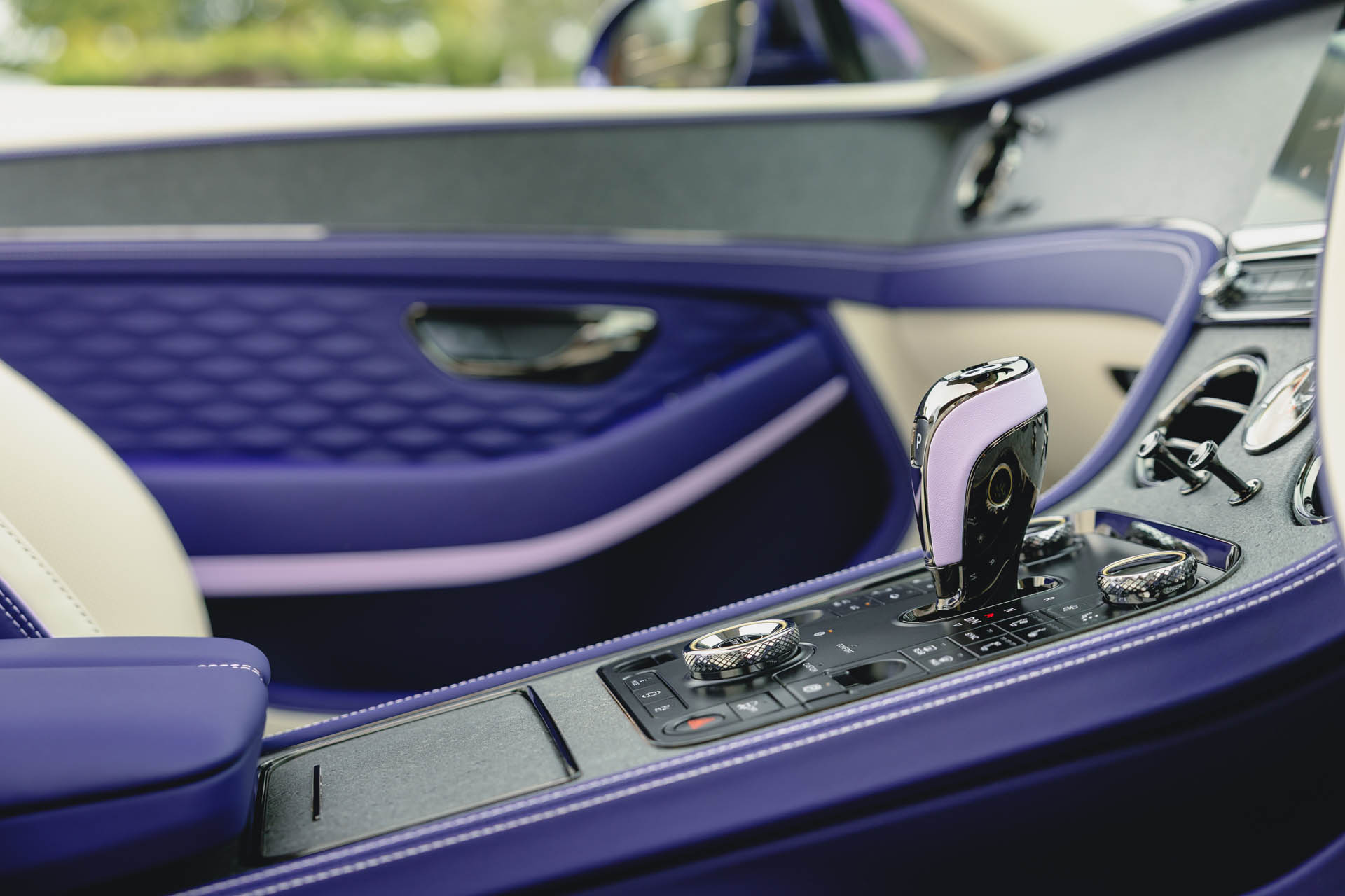 Bentley GTC Violette - 10
