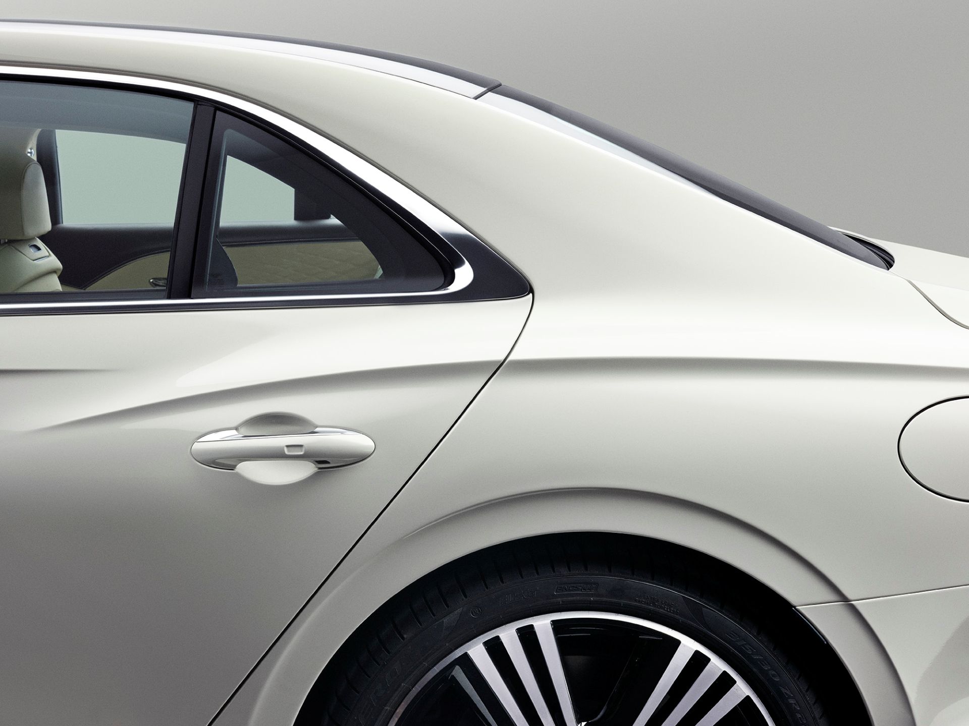 bentley flying spur 2026 24