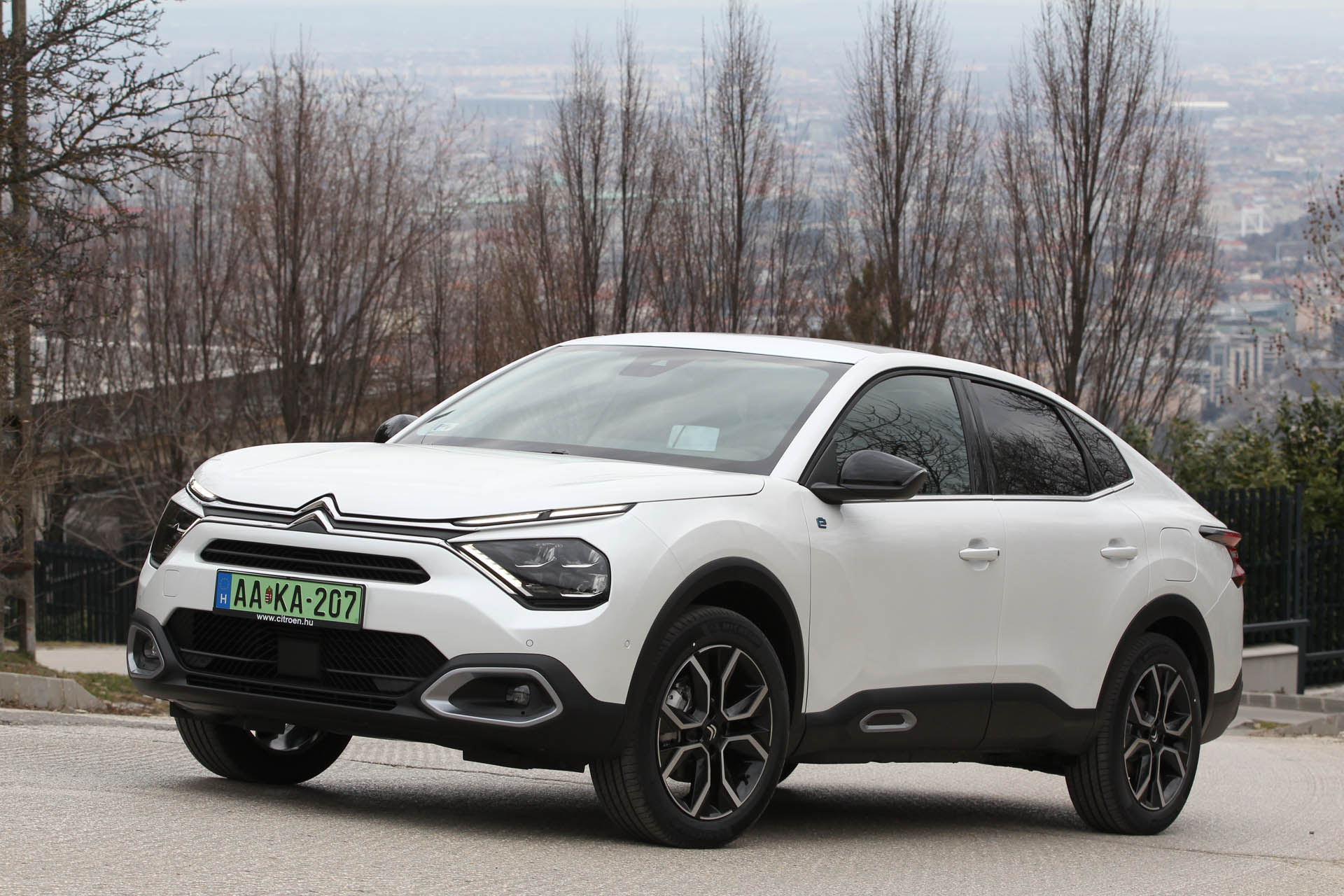 citroenc4xmobem2023ny
