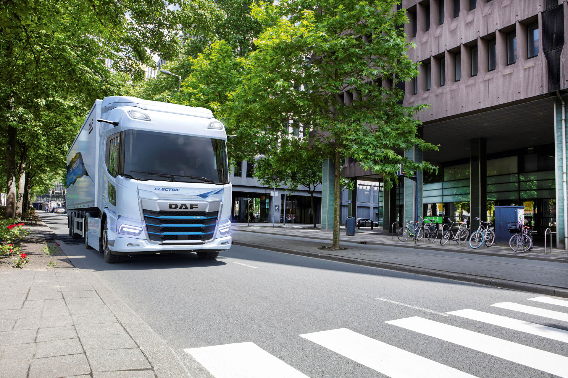 26. New Generation DAF XD Electric 2023